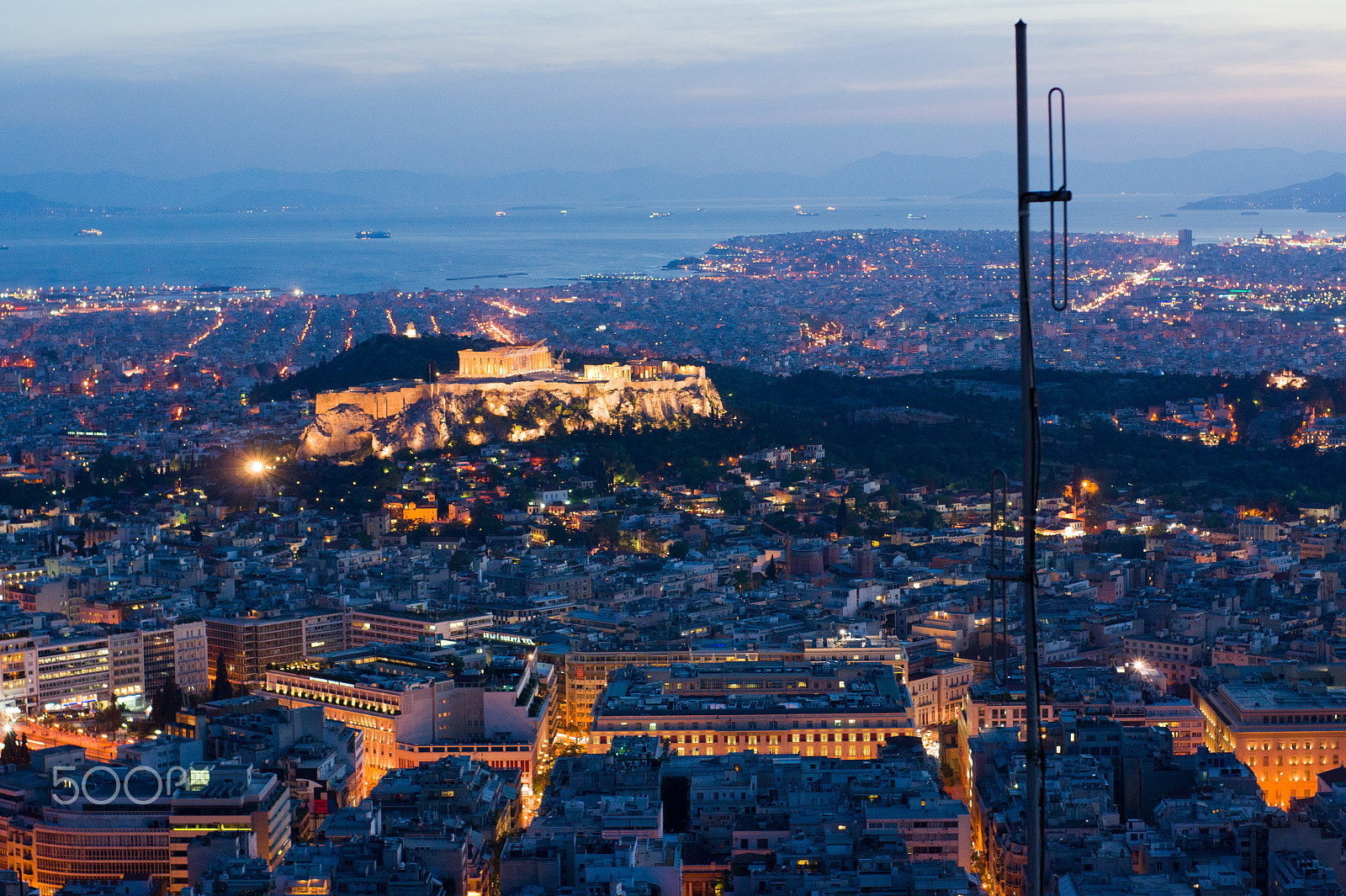 Sony Alpha DSLR-A450 + Sony 50mm F1.4 sample photo. Athens night view photography