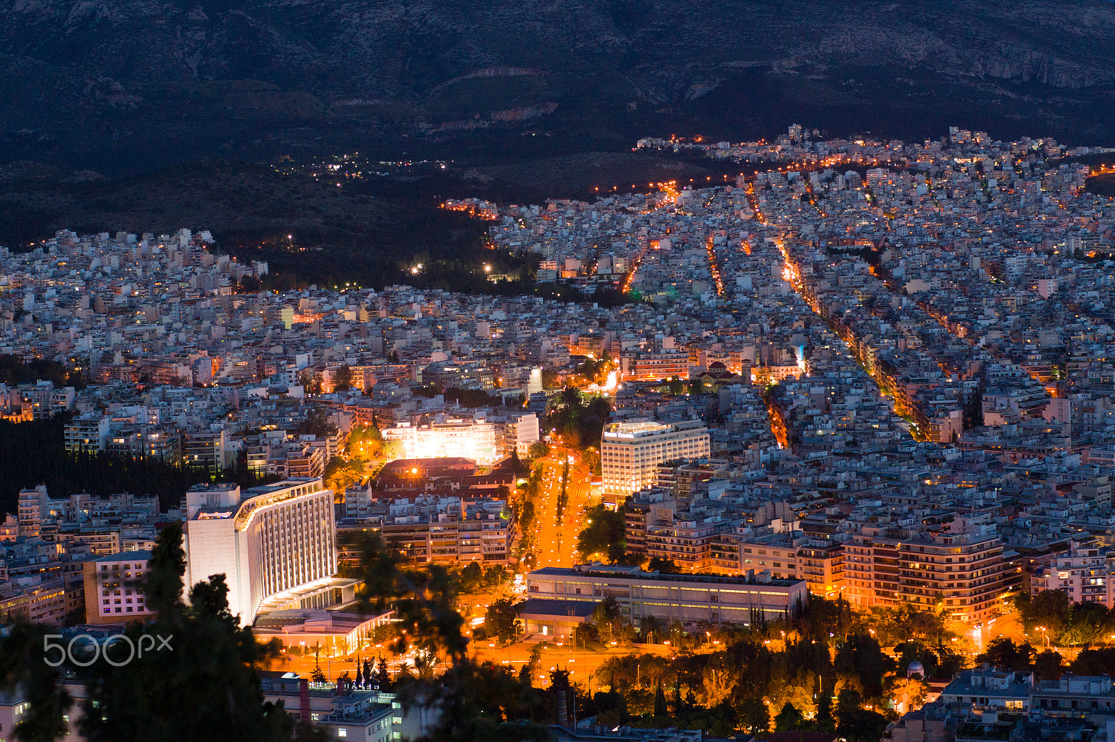 Sony Alpha DSLR-A450 + Sony 50mm F1.4 sample photo. Athens night view photography