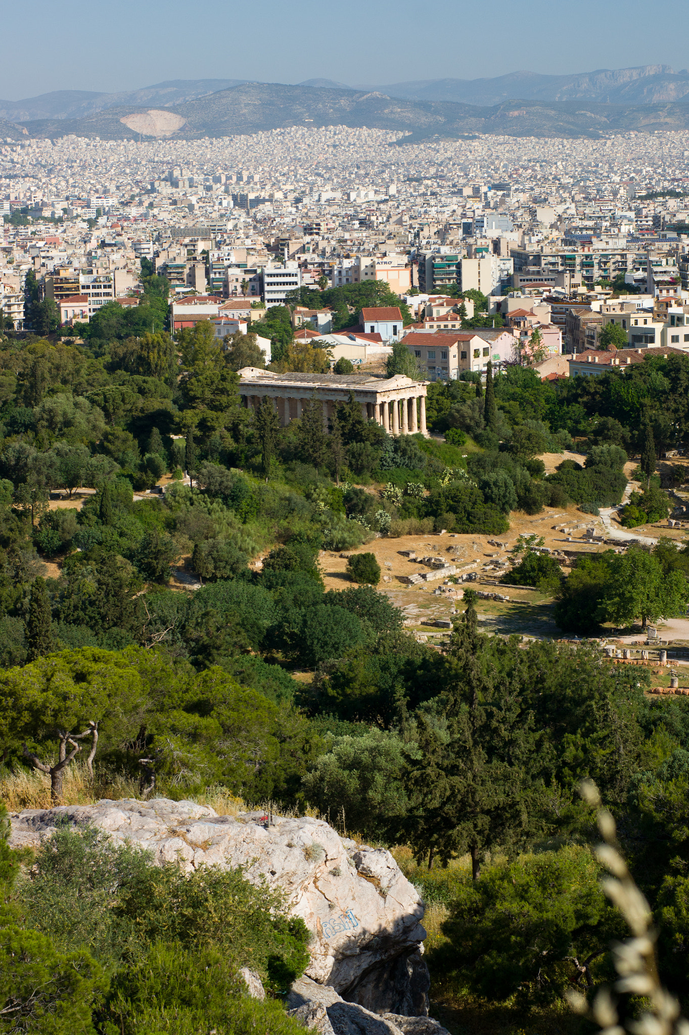 Sony Alpha DSLR-A450 + Sony 50mm F1.4 sample photo. Athens photography