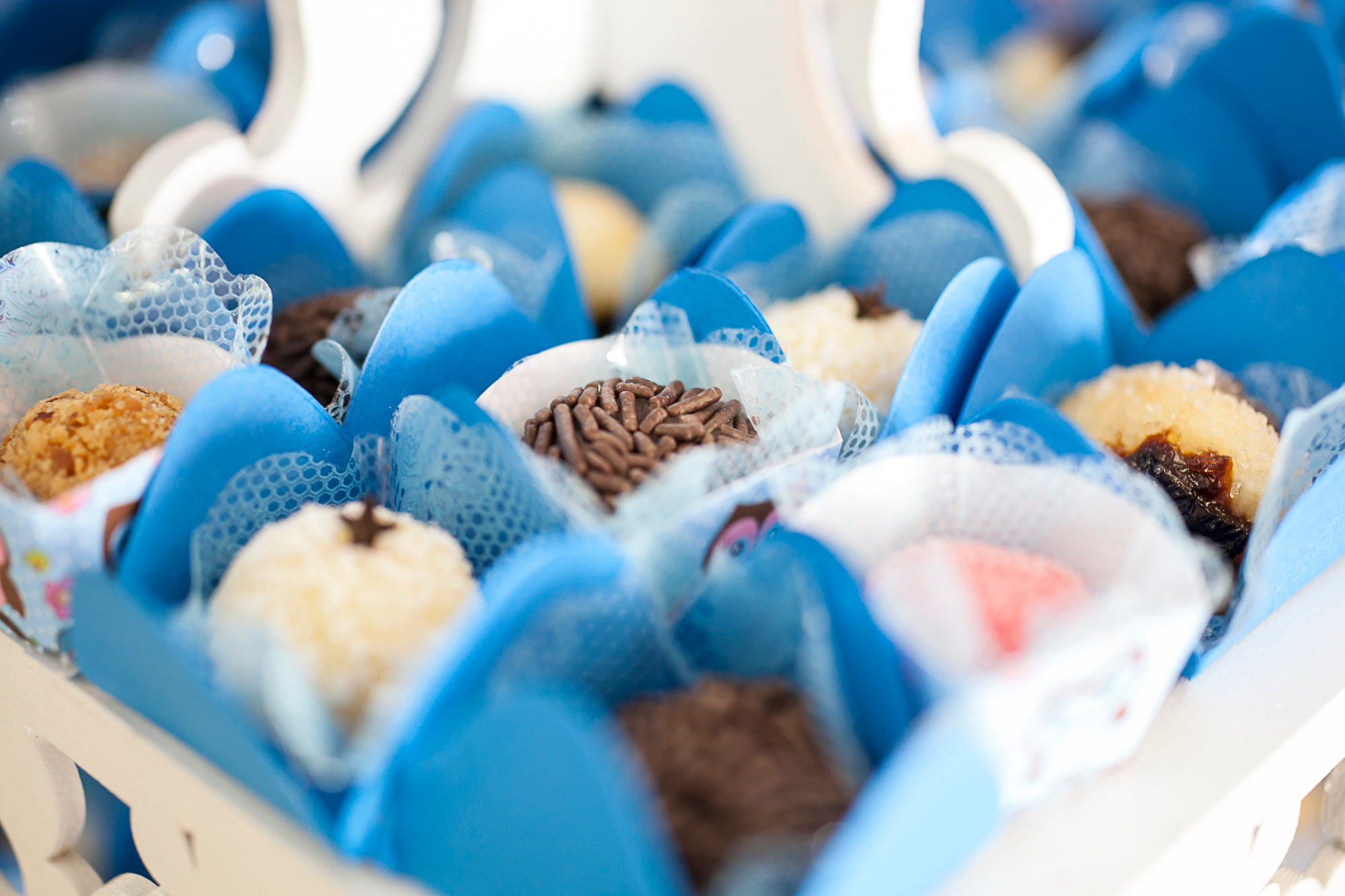 Sigma 50mm f/2.8 EX sample photo. Candy photography