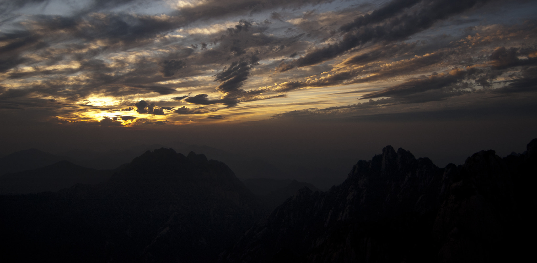 Nikon D70s sample photo. Huangshan sunset photography