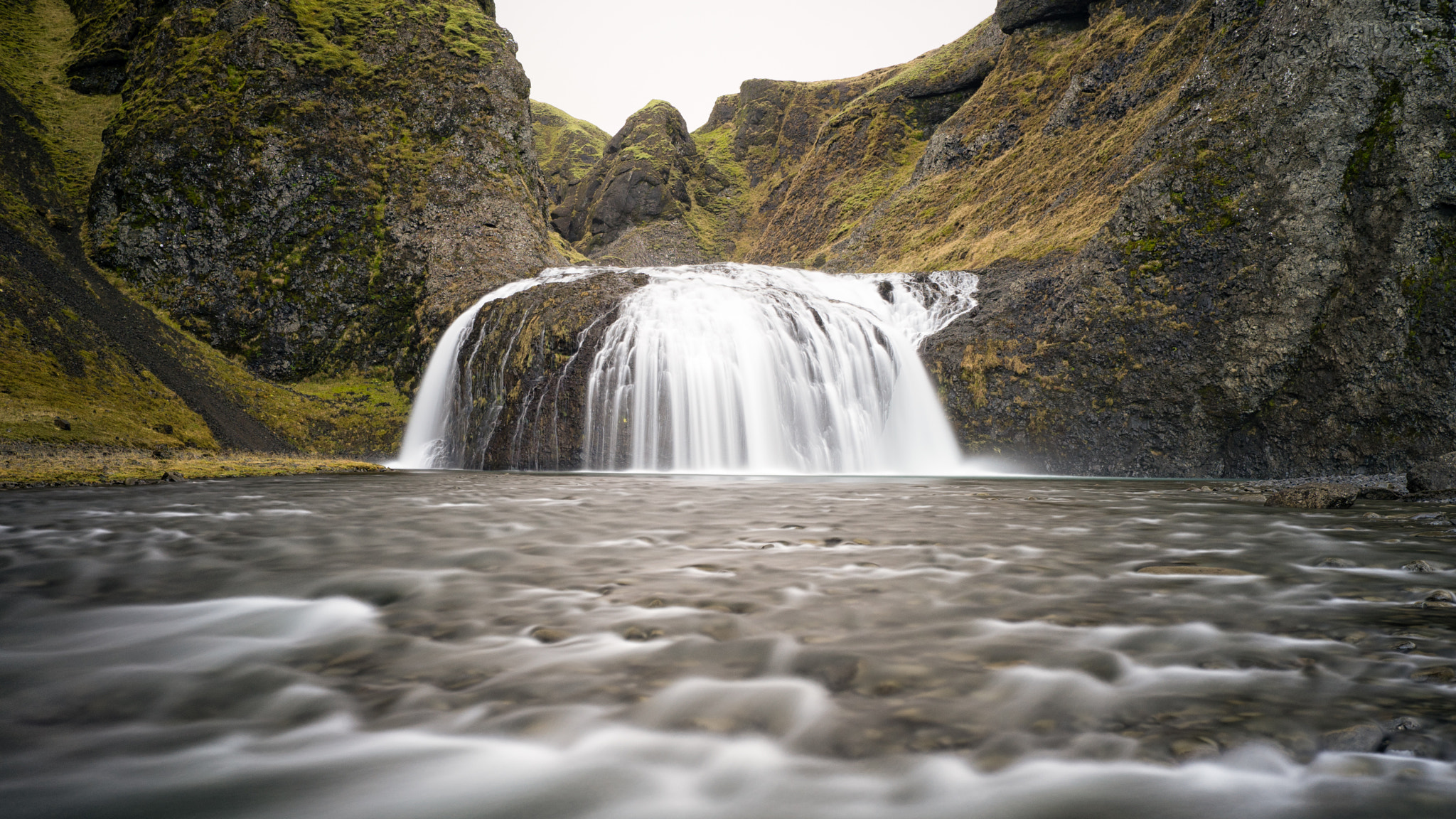 Sony a7 + E 35mm F2 sample photo. Purling waters photography