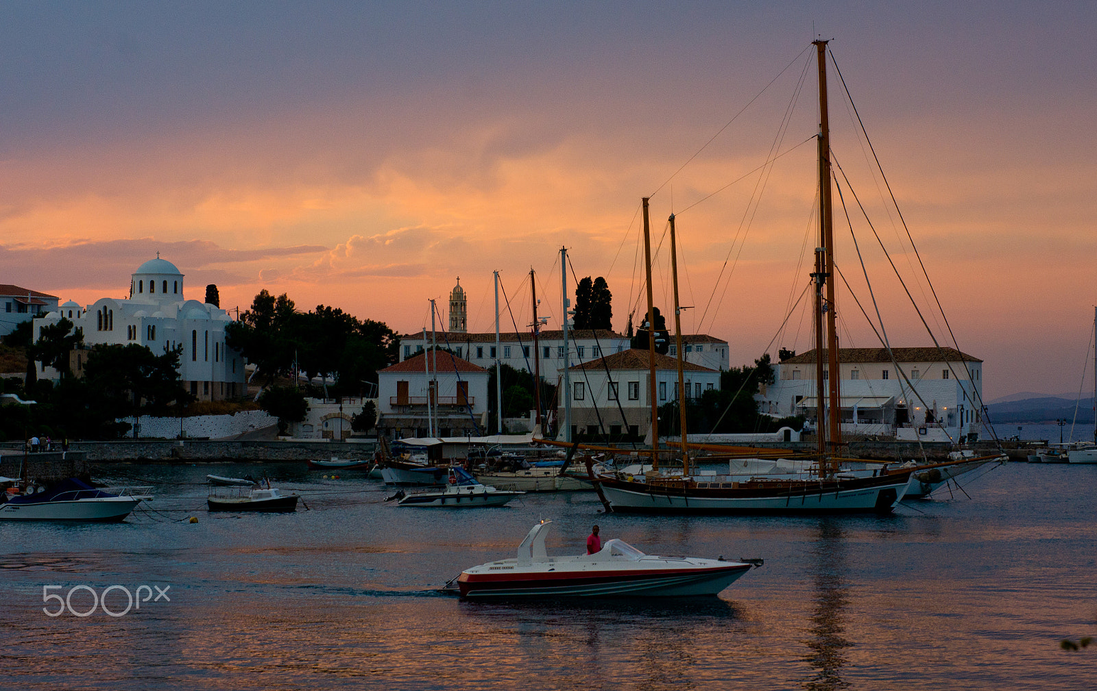 Sony Alpha DSLR-A450 + Sony 50mm F1.4 sample photo. Spetses photography