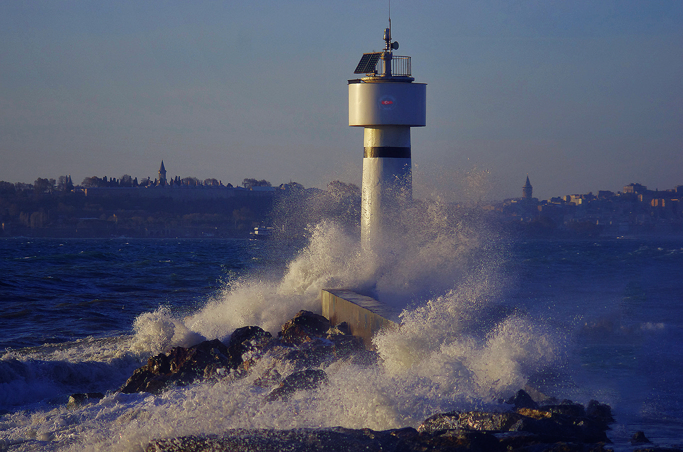 smc PENTAX-FA 100-300mm F4.7-5.8 sample photo. Storm time photography