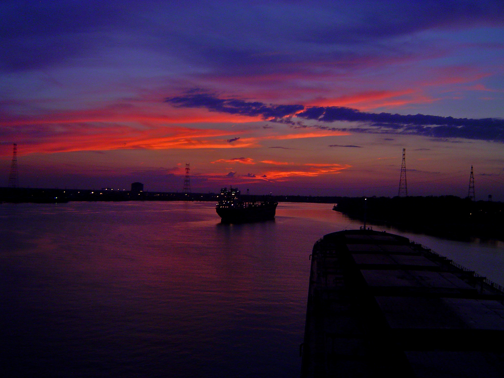 Sony DSC-P8 sample photo. Mississippi sunset... photography