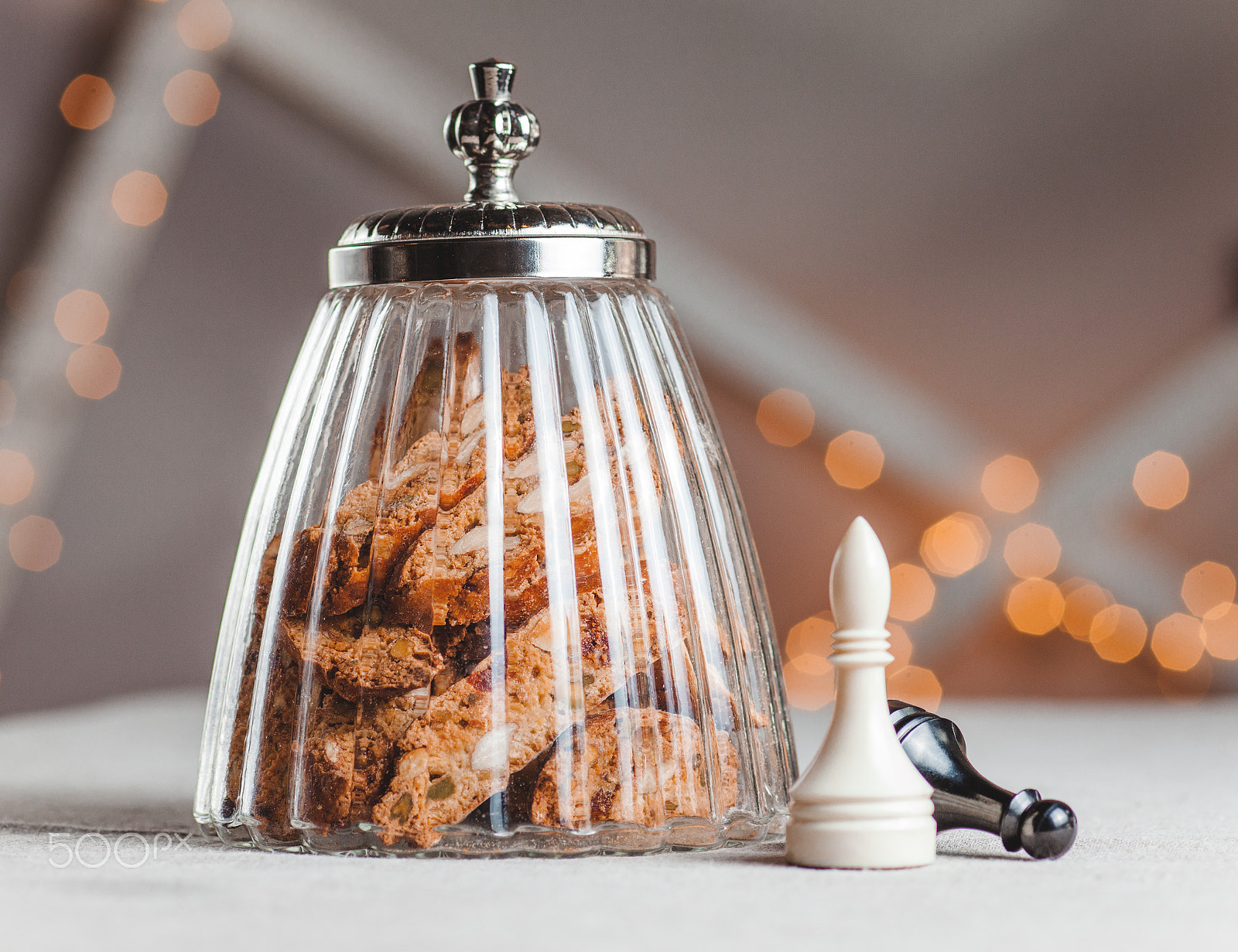 Canon EF 100mm F2.8 Macro USM sample photo. Bank cookies with nuts and chess photography