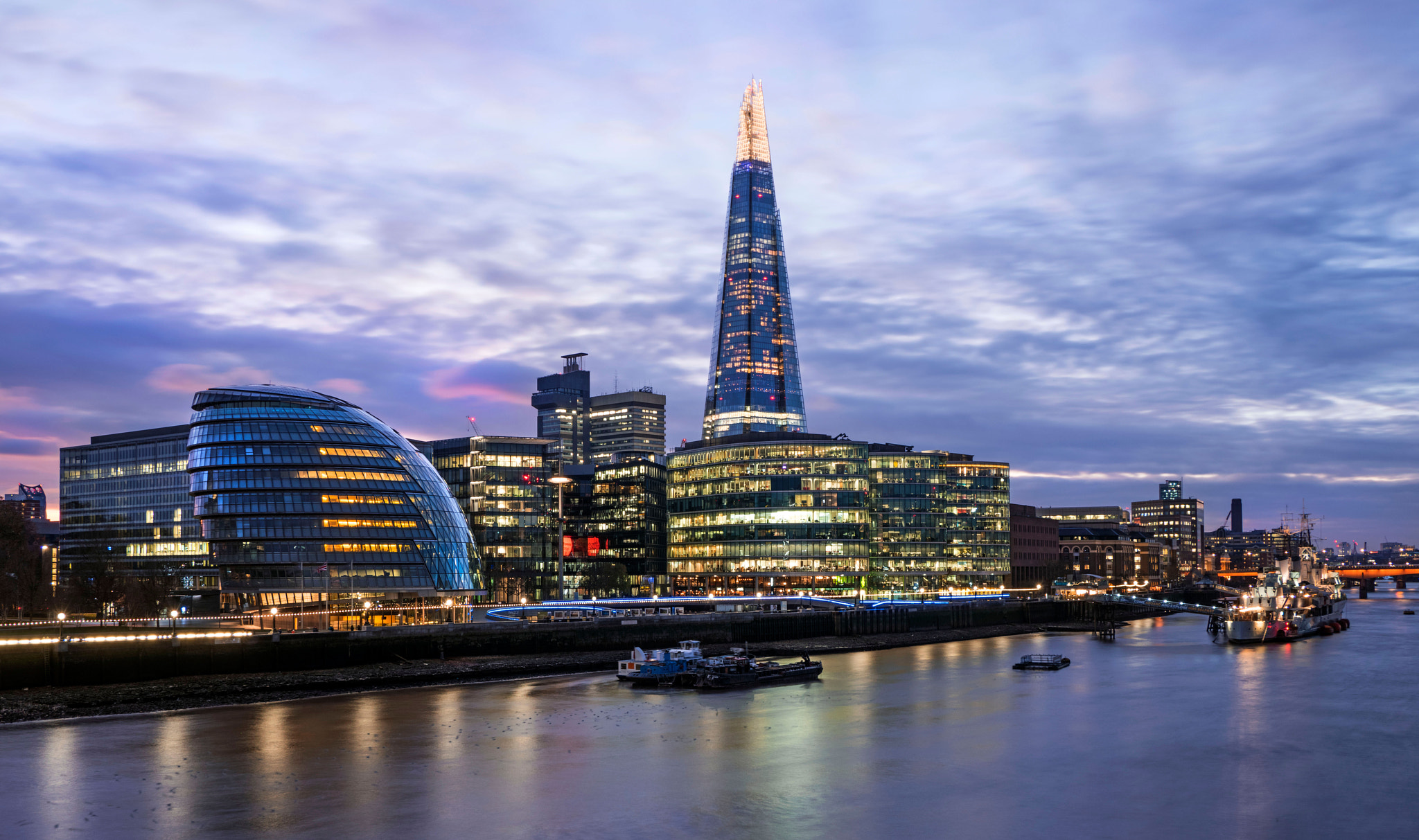 Panasonic Lumix G Vario 7-14mm F4 ASPH sample photo. River thames photography