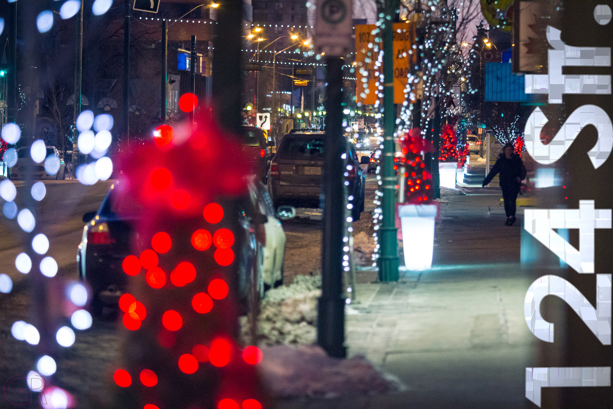 Canon EF 80-200mm f/2.8L sample photo. 124 street photography