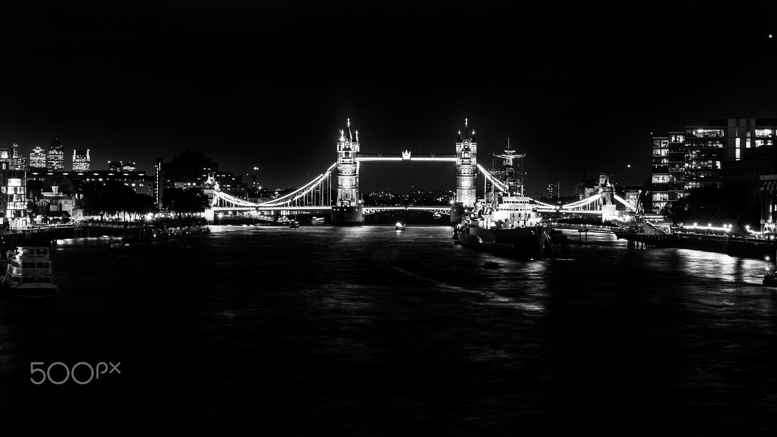 Canon EF 35-70mm f/3.5-4.5 sample photo. Tower bridge night.jpg photography