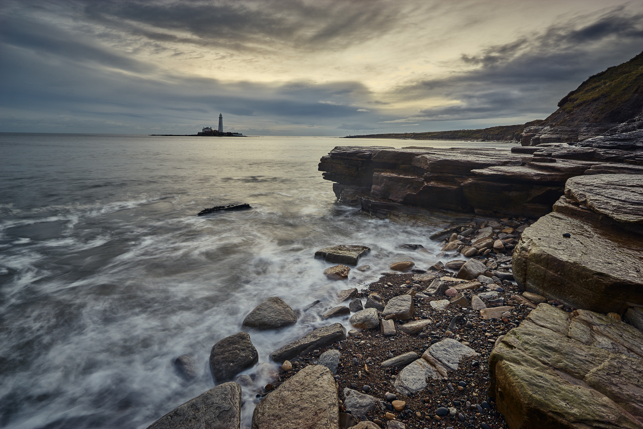 17mm F4 G sample photo. Hartley bay at dawn photography