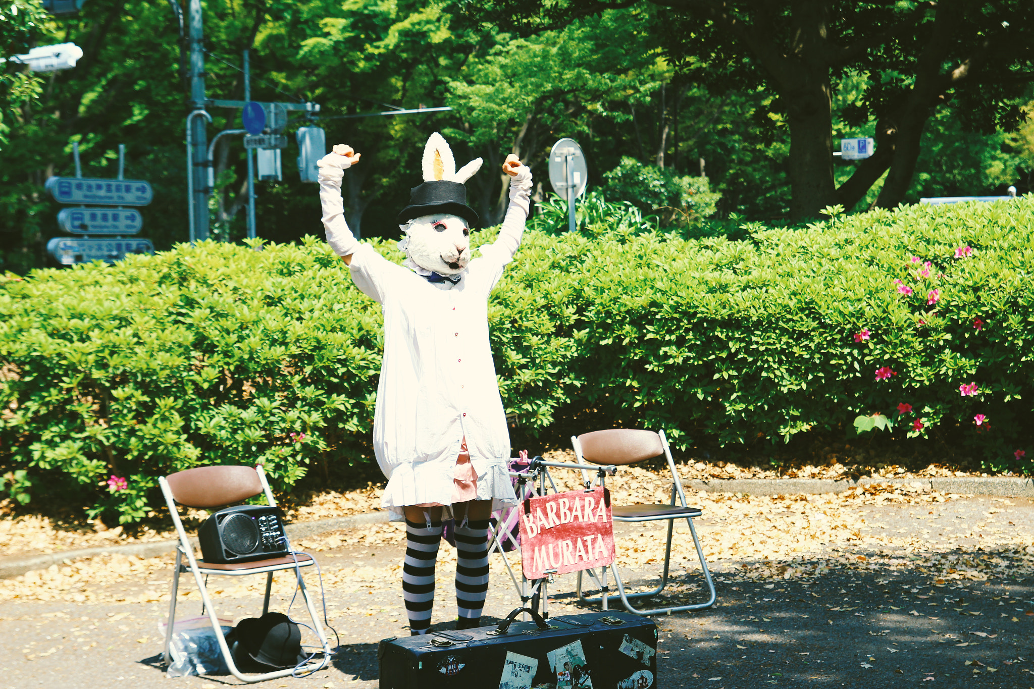 Canon EOS 600D (Rebel EOS T3i / EOS Kiss X5) sample photo. Japanese street performance photography