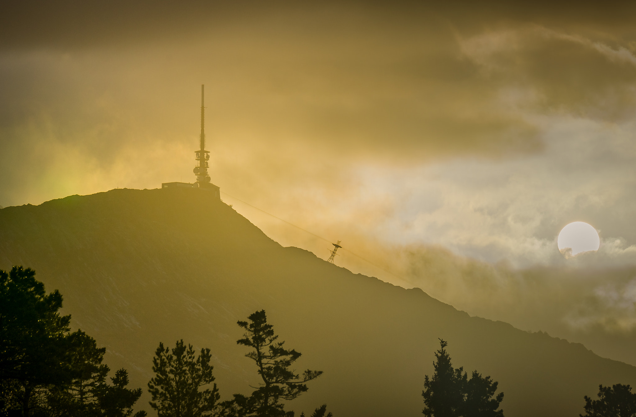 Sony E 55-210mm F4.5-6.3 OSS sample photo. Ulriken sunrise, bergen, norway. photography