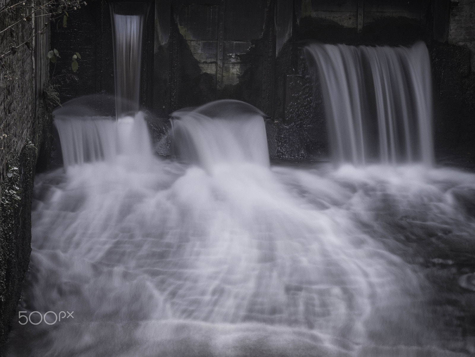 Panasonic Lumix G Vario 45-200mm F4-5.6 OIS sample photo. River jeker photography