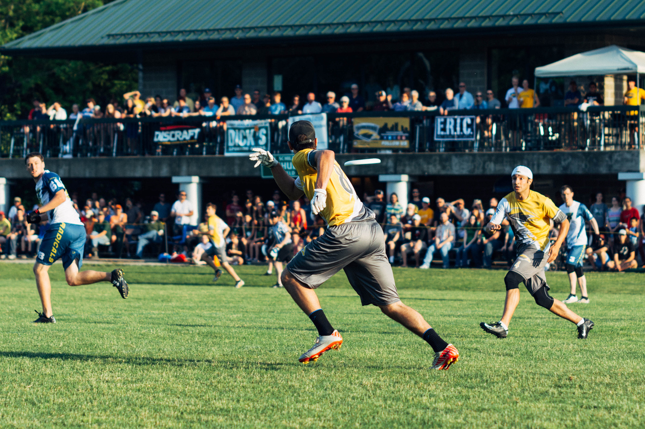 Sigma 70-200mm F2.8 EX DG Macro HSM II sample photo. Pittsburgh thunderbirds vs madison radicals photography