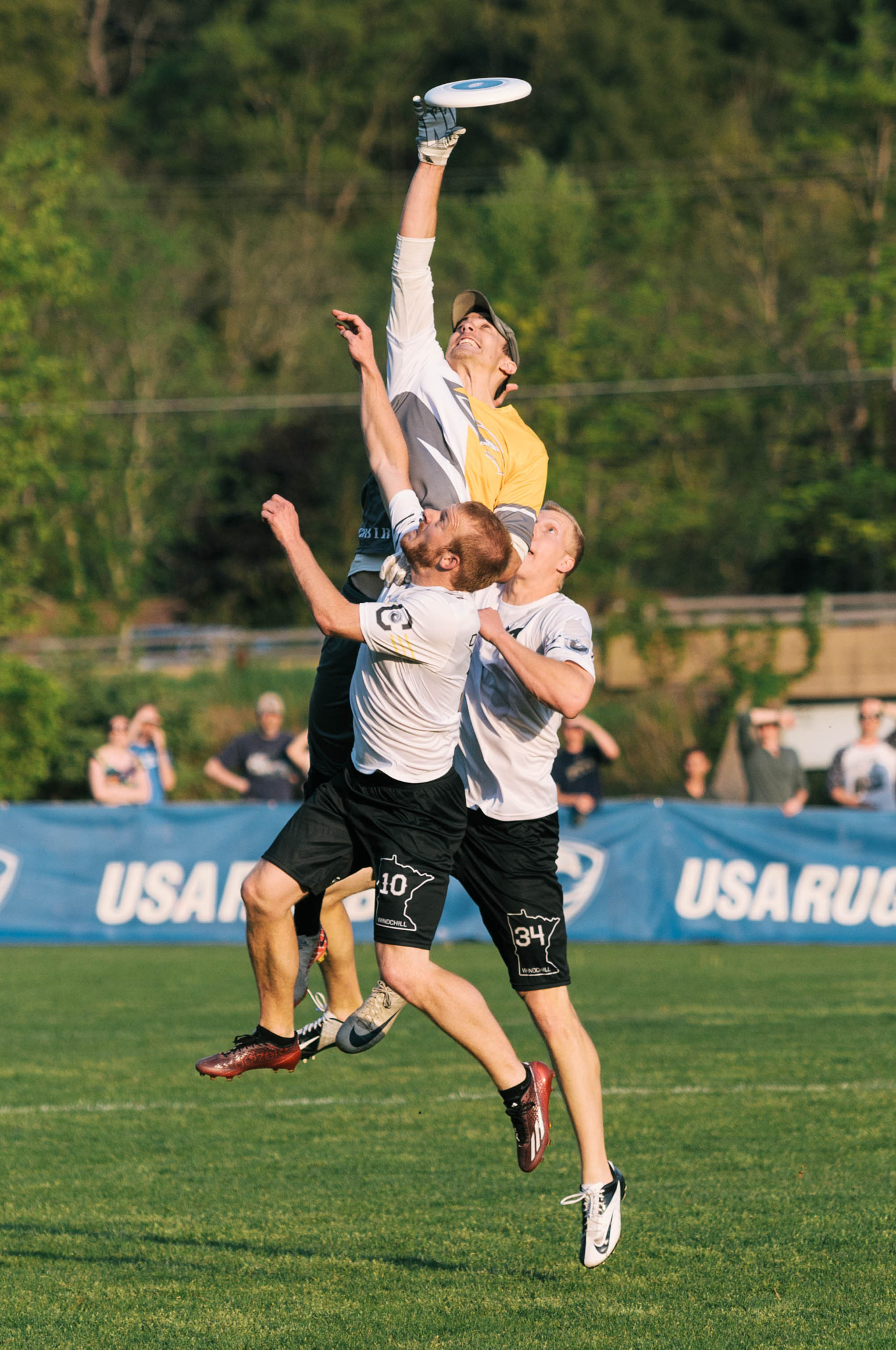 Sigma 70-200mm F2.8 EX DG Macro HSM II sample photo. Pittsburgh thunderbirds vs minnesota wind chill photography