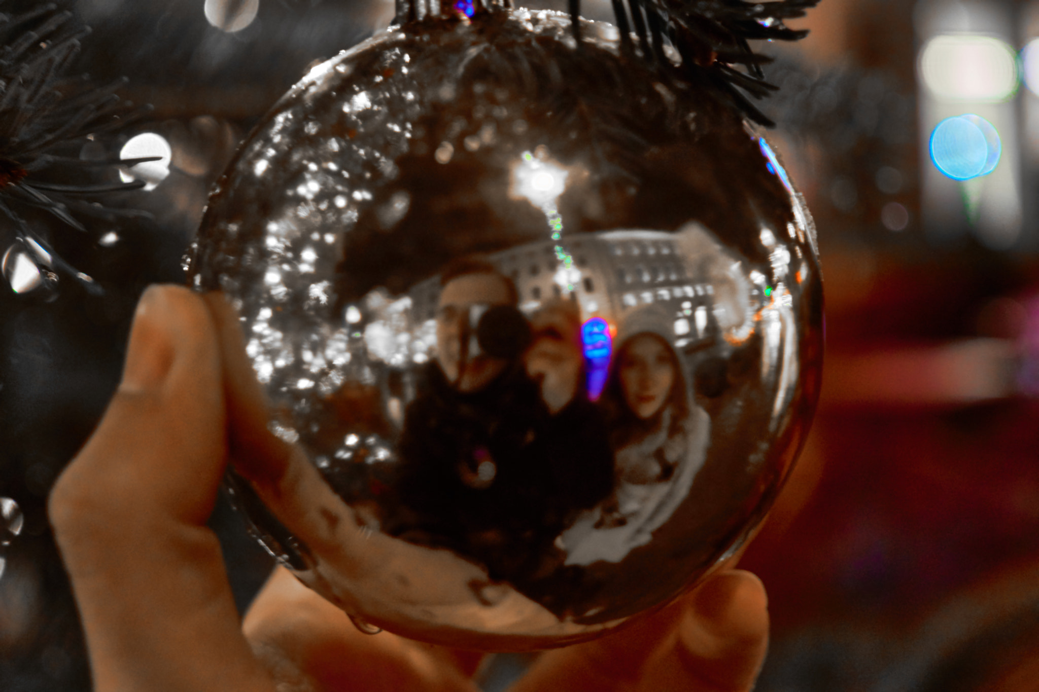 E 30mm F2.8 sample photo. A special mirror photography