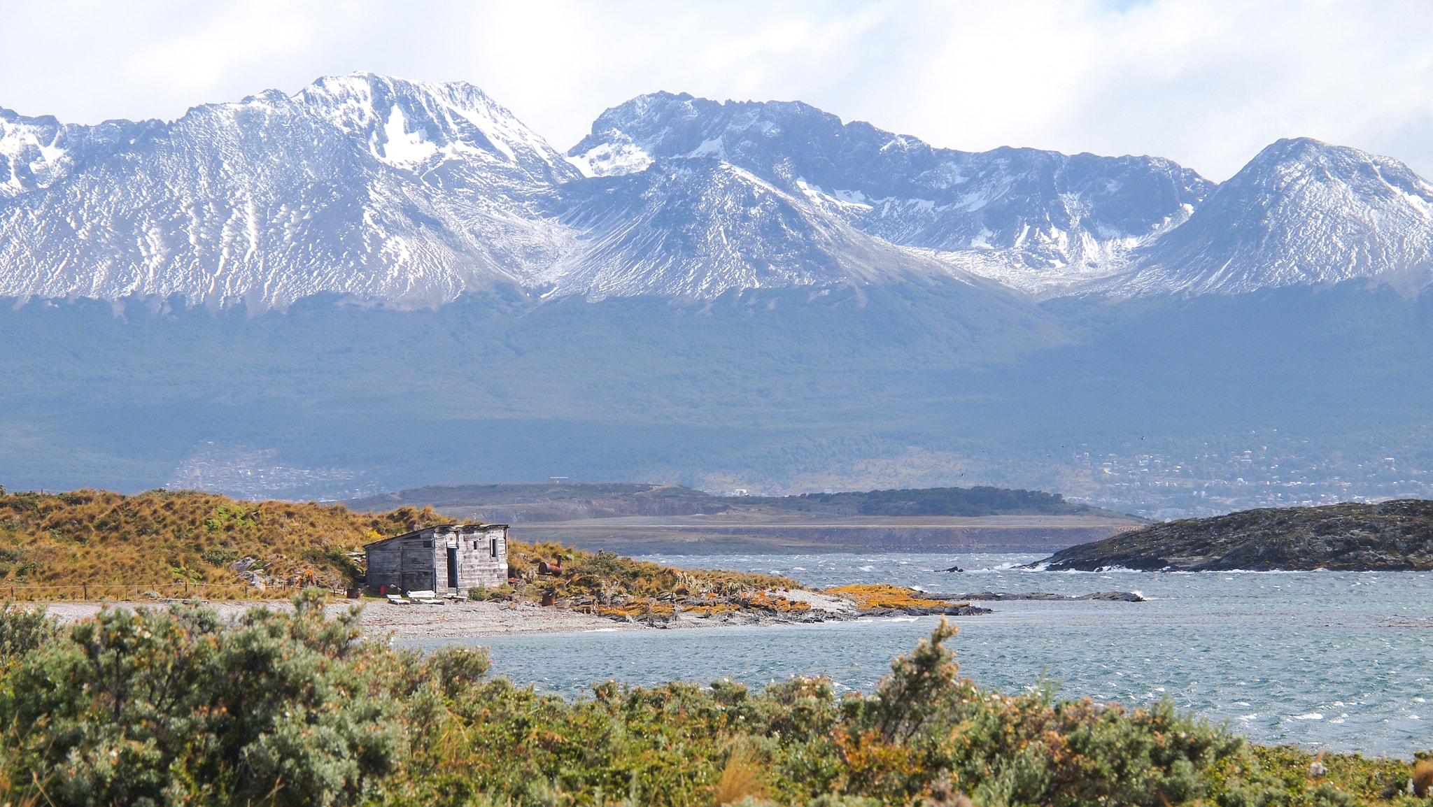 Olympus PEN E-P1 sample photo. A house at the end of the world photography