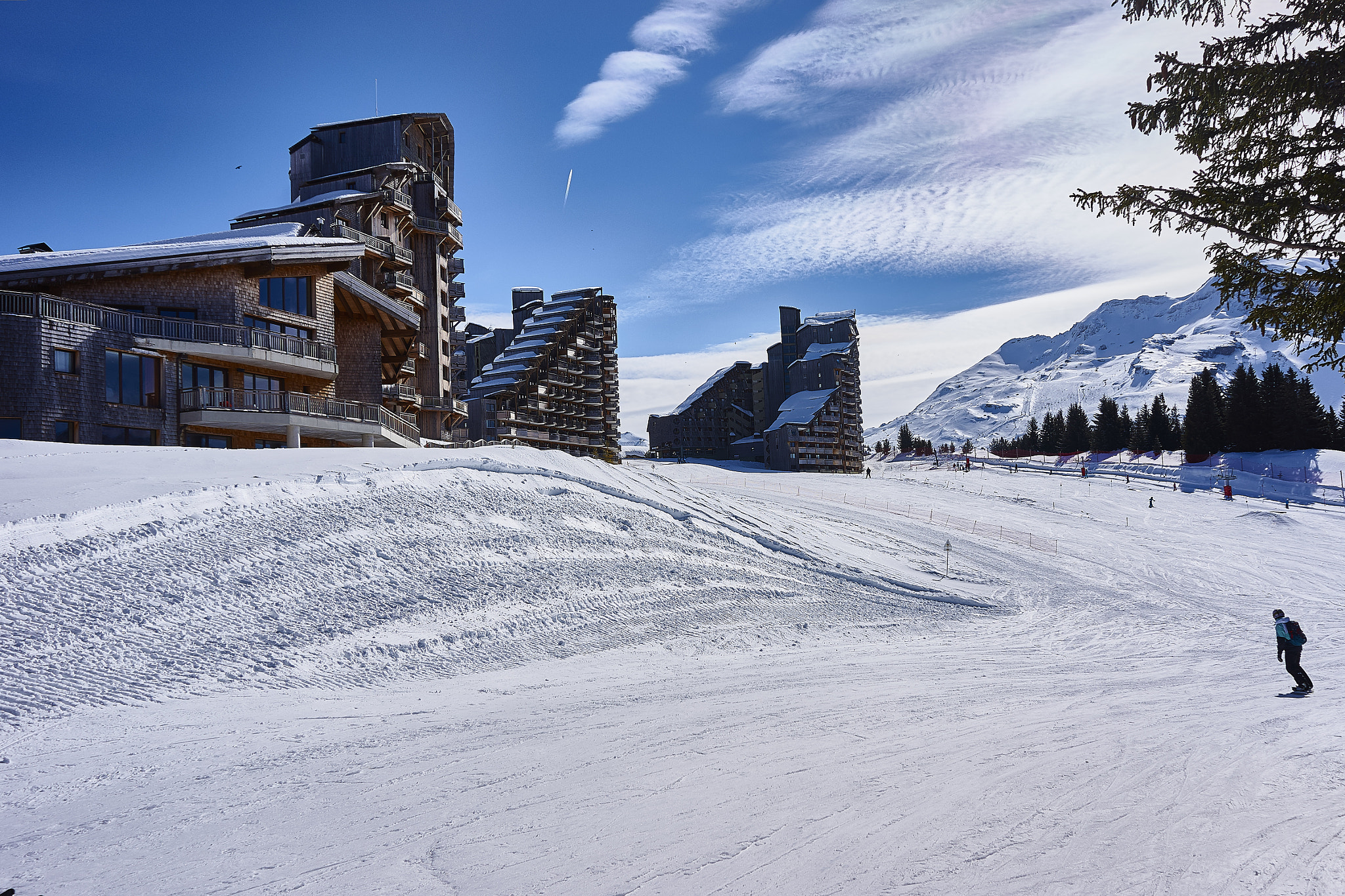 Sony Alpha NEX-5N sample photo. Skiing alps photography