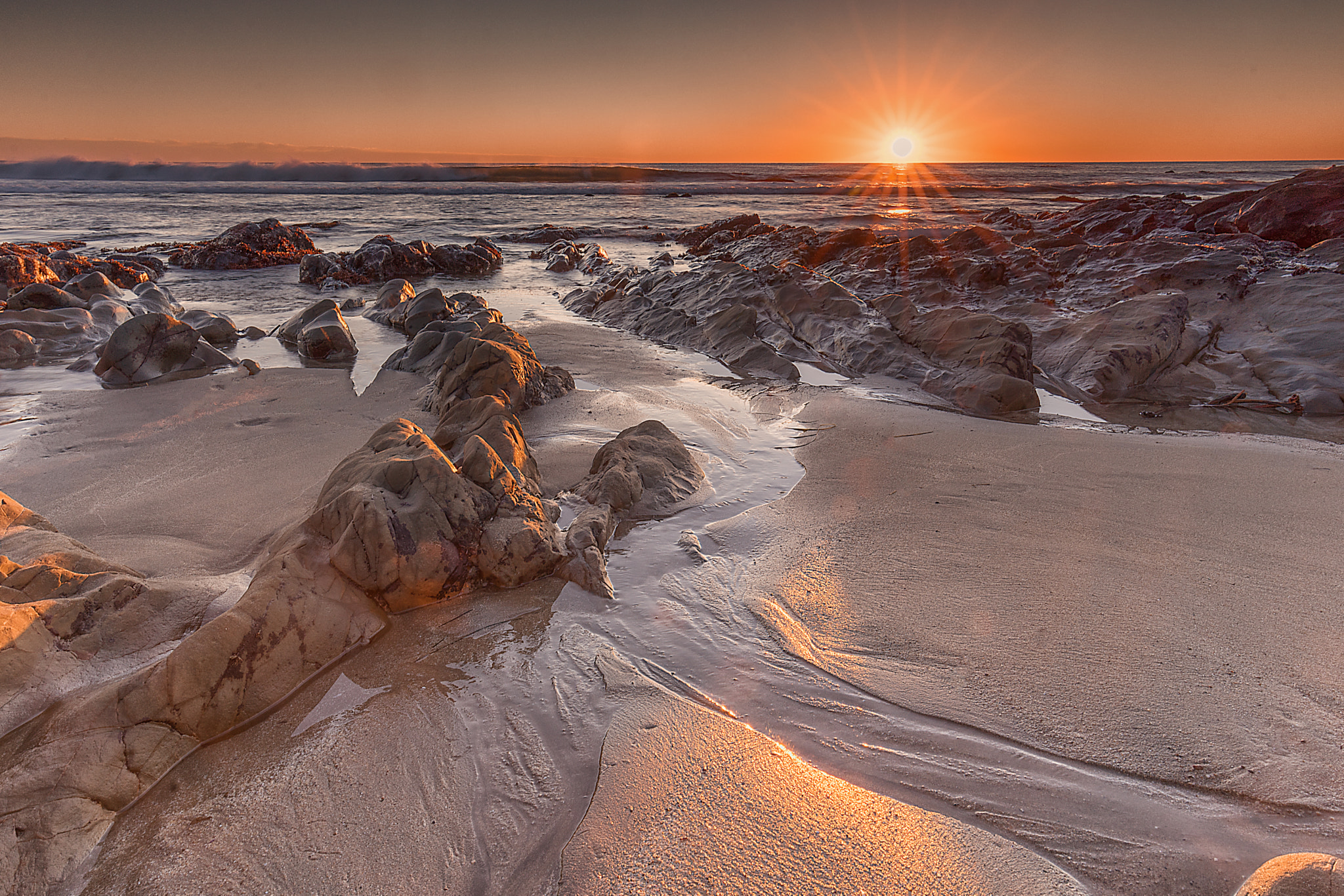 Sony a7R + Canon EF 16-35mm F4L IS USM sample photo. Golden sparks photography