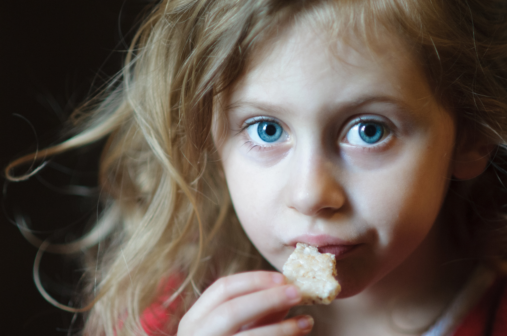 AF DC-Nikkor 135mm f/2D sample photo. Young blue eyes photography