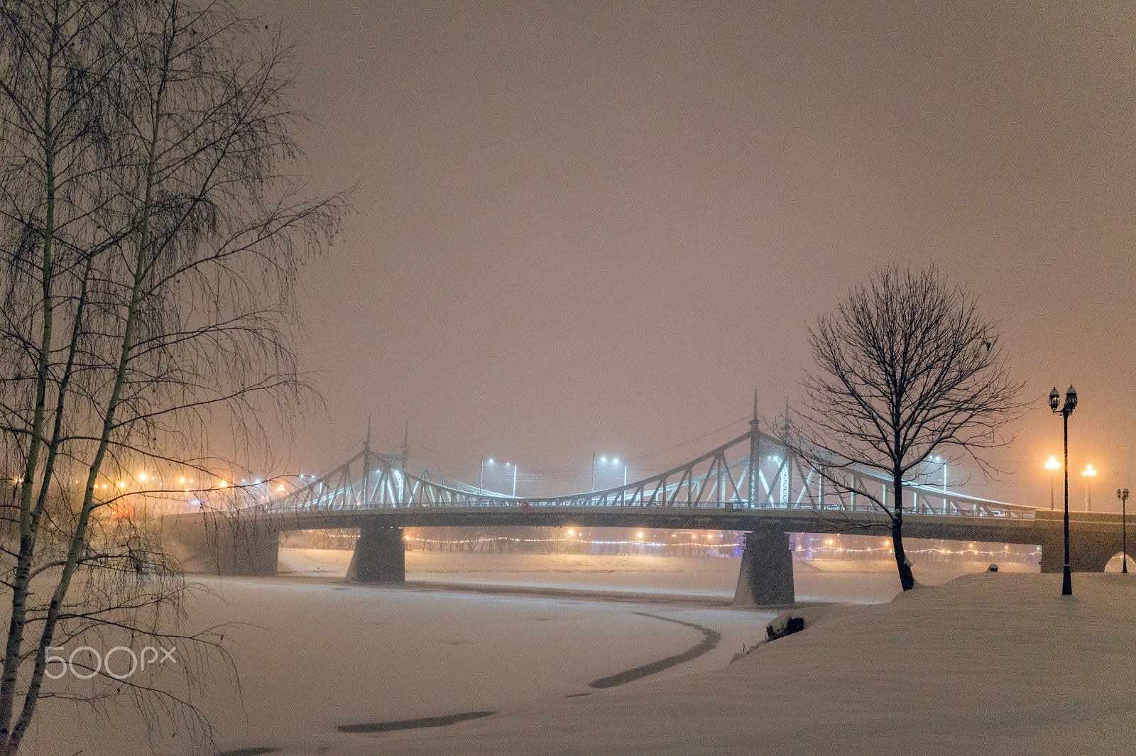 Sony Alpha a5000 (ILCE 5000) + Sony Sonnar T* E 24mm F1.8 ZA sample photo. Winter tver photography