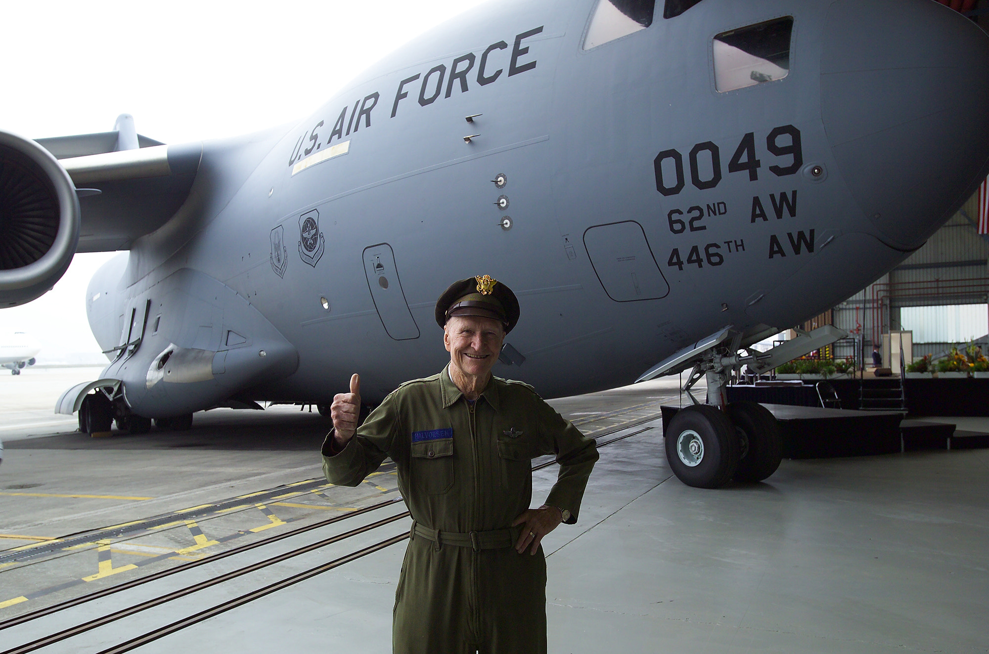 Kodak DCS Pro SLR/n sample photo. The "candy bomber" photography