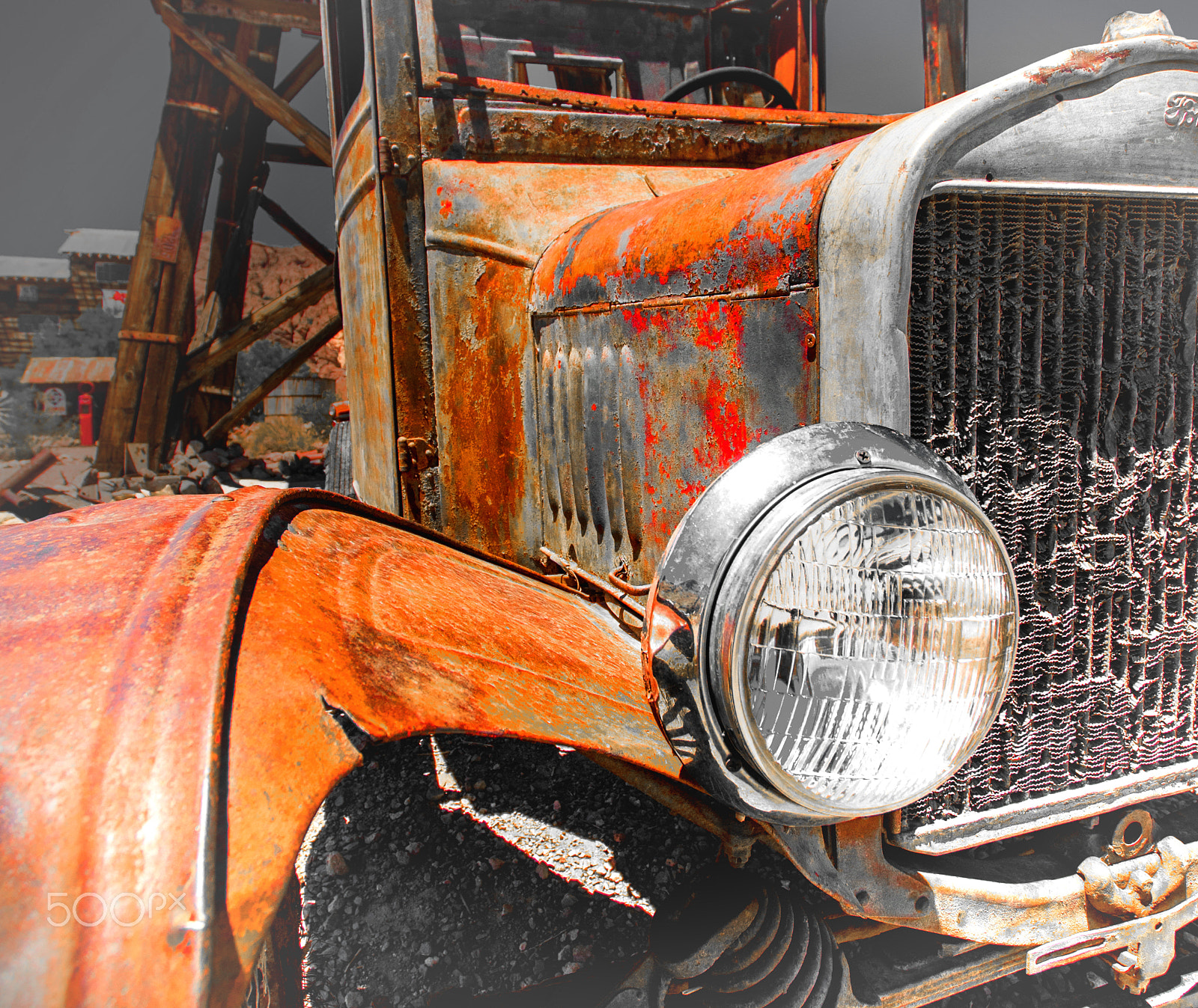 Nikon D300S + Sigma 10-20mm F3.5 EX DC HSM sample photo. Old truck never die photography