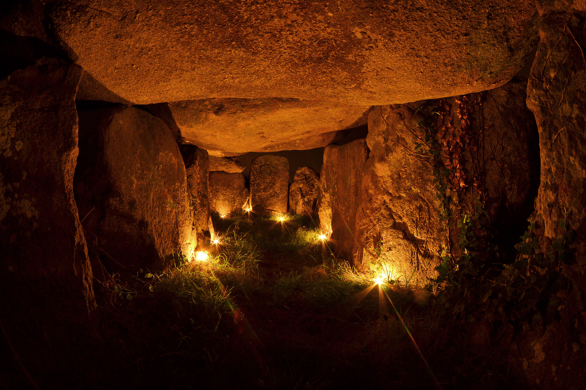 Samyang 8mm F3.5 Aspherical IF MC Fisheye sample photo. Tumulus photography