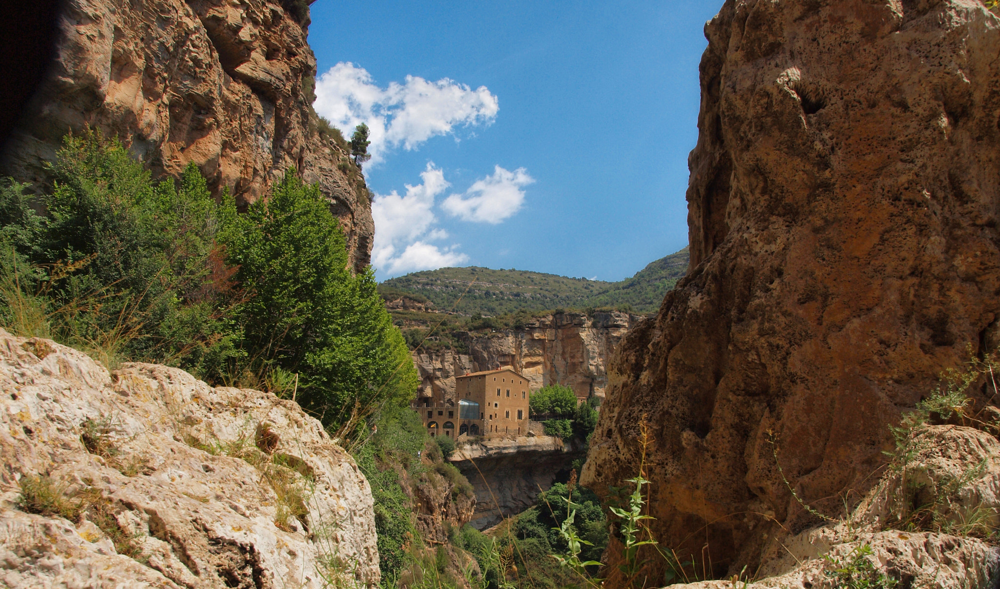 Olympus E-620 (EVOLT E-620) + OLYMPUS 14-54mm Lens sample photo. Sant miquel del fai - catalunya_6 photography