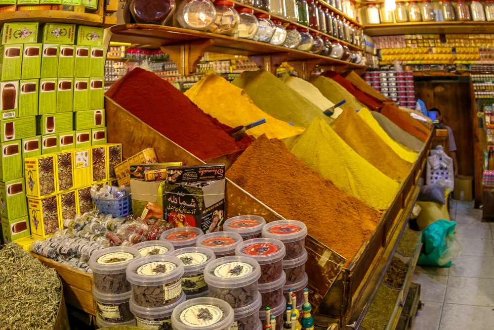 Canon EF 8-15mm F4L Fisheye USM sample photo. Spices photography