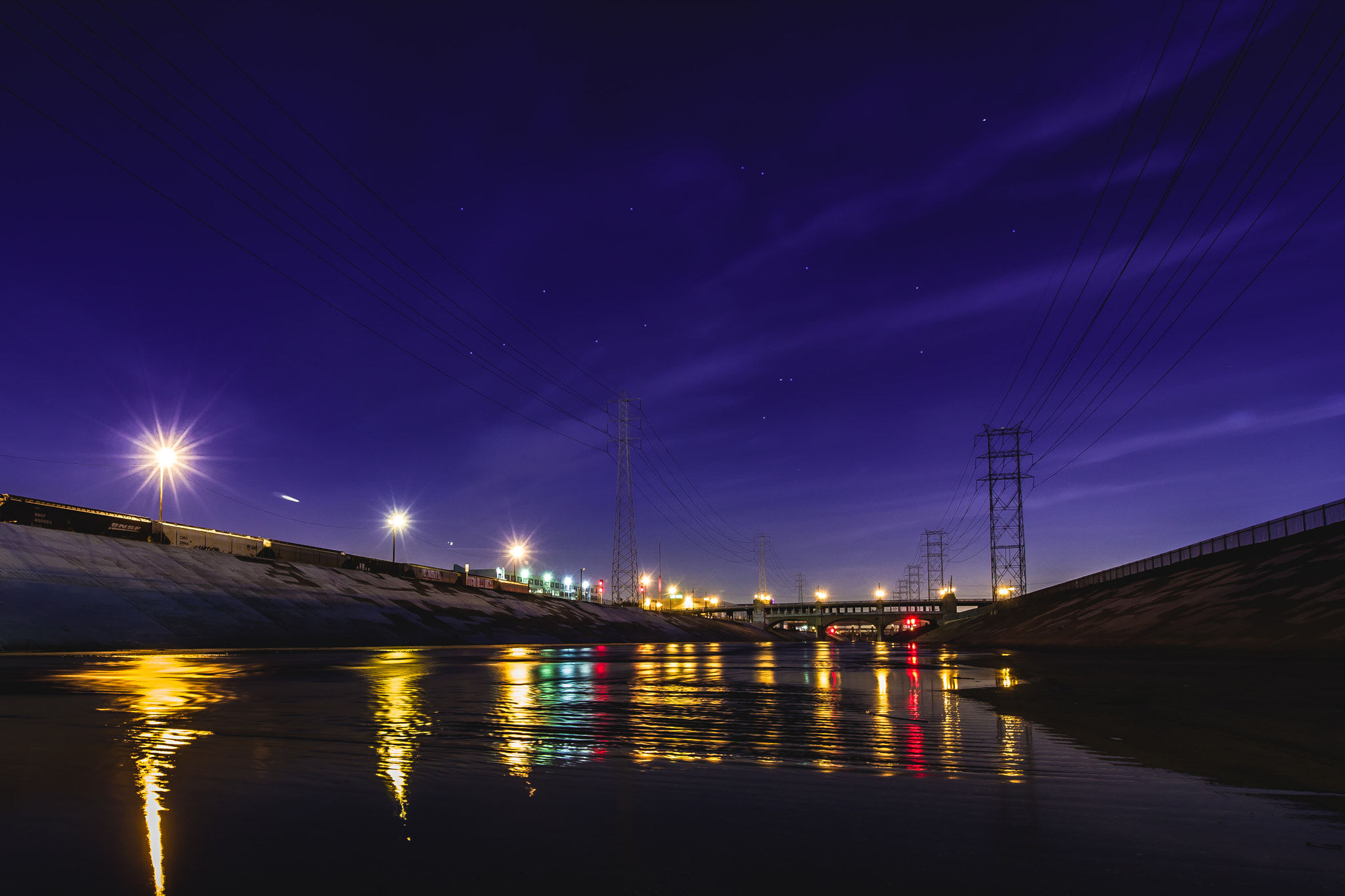 Canon EF-S 10-18mm F4.5–5.6 IS STM sample photo. 6th street dreams photography