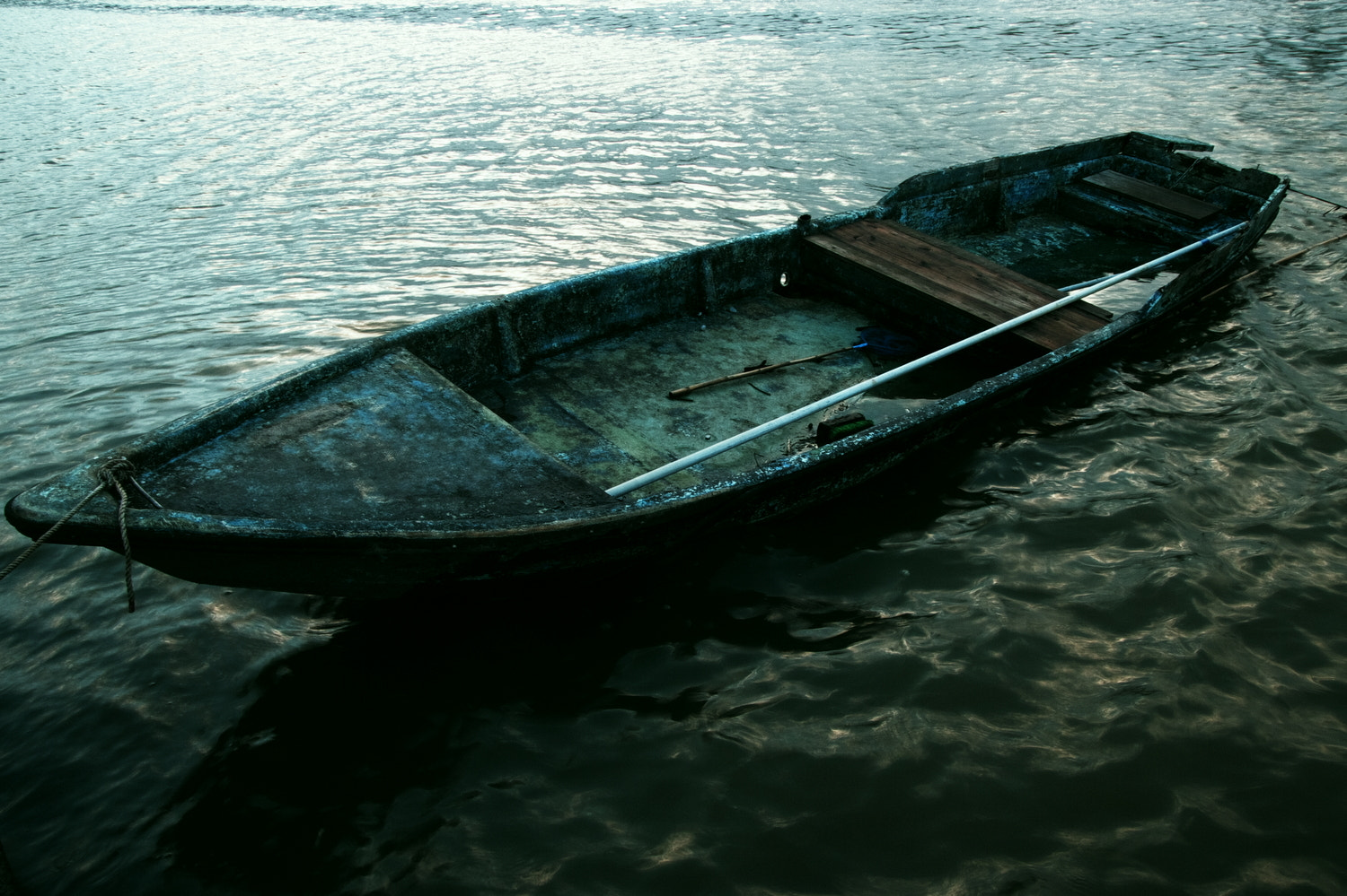 Pentax K20D sample photo. A fishing boat photography
