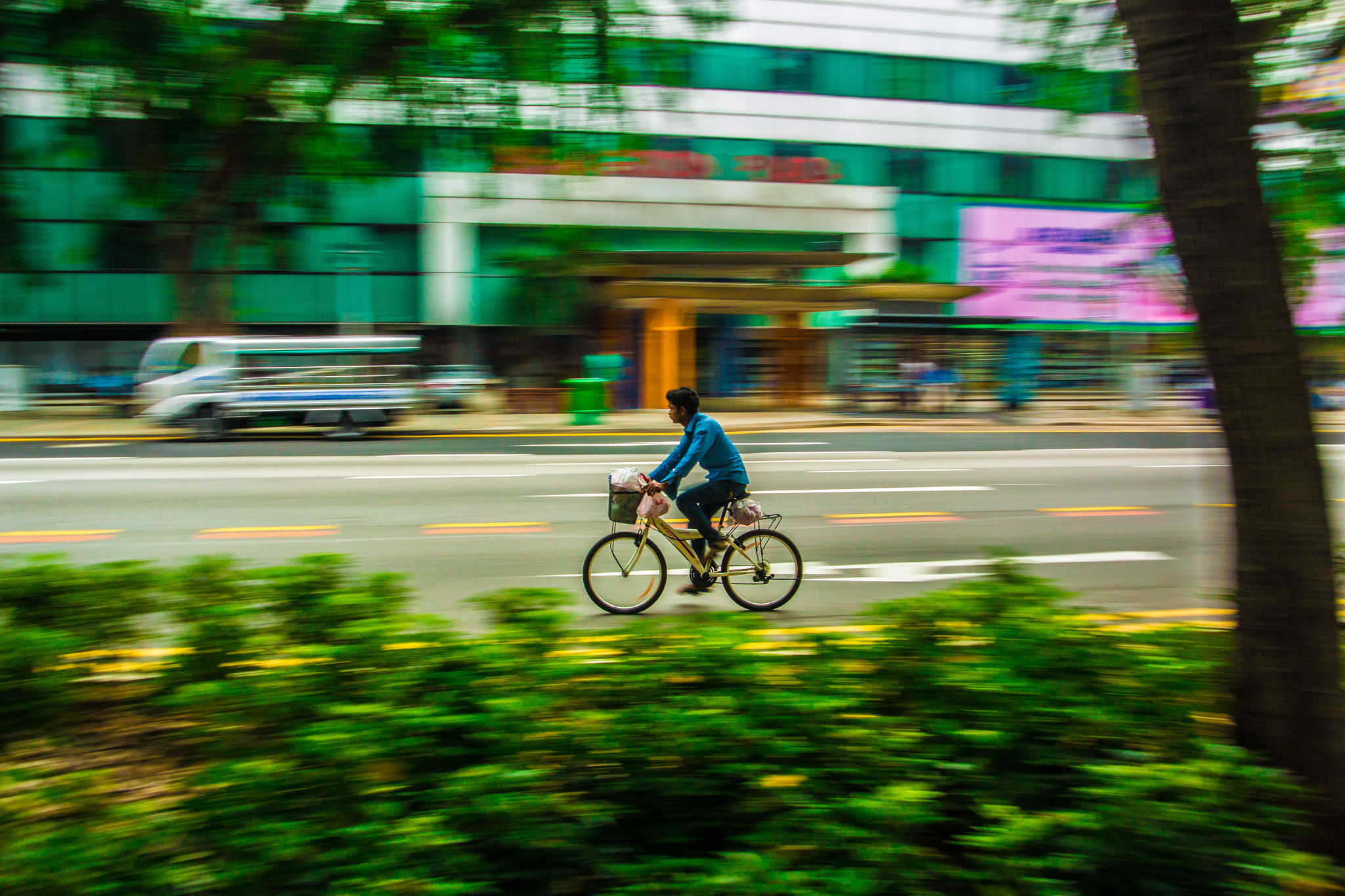 Nikon 1 V2 sample photo. Going to work photography