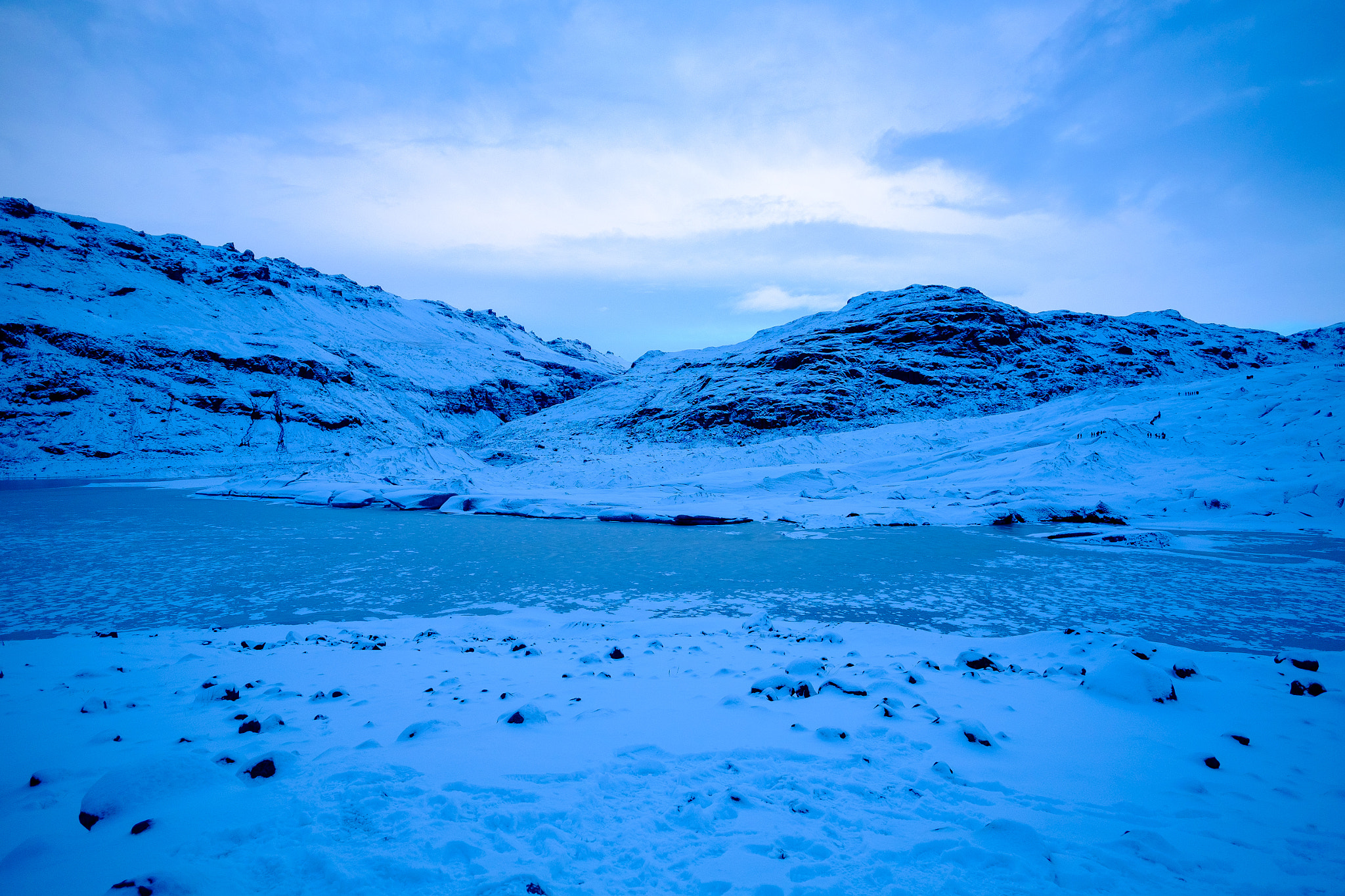 ZEISS Touit 12mm F2.8 sample photo. Beyond the wall photography