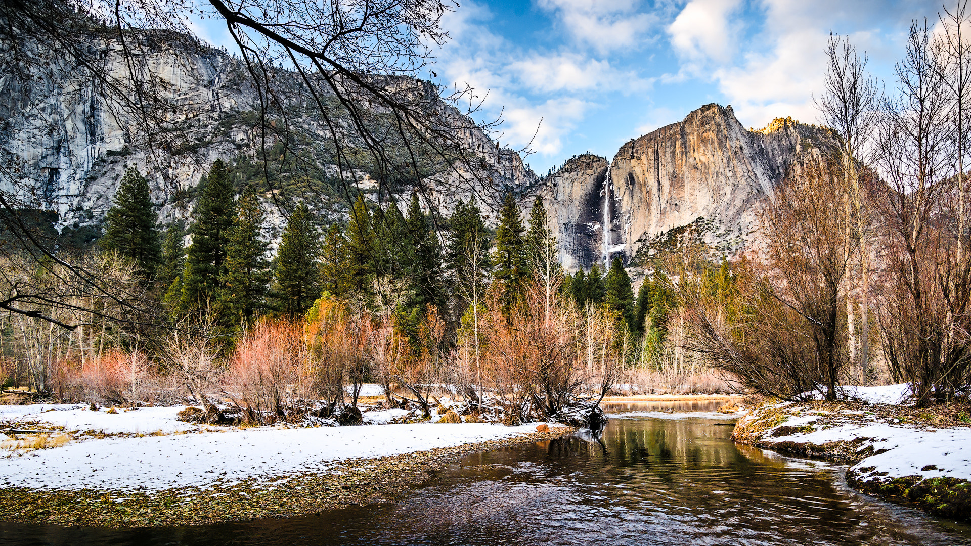 Sony Alpha DSLR-A850 + Minolta AF 17-35mm F2.8-4 (D) sample photo. Yosemite national park photography