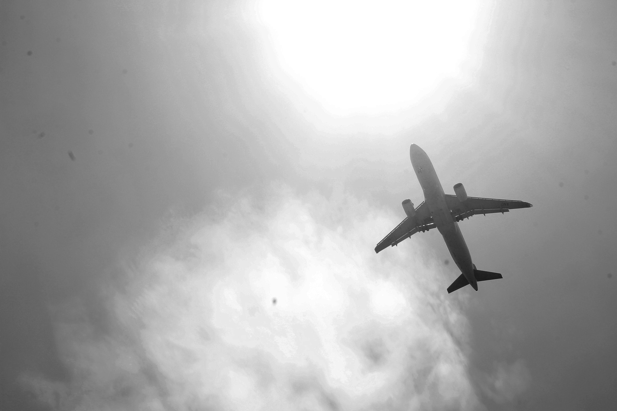 Canon EF 38-76mm f/4.5-5.6 sample photo. Airplane photography