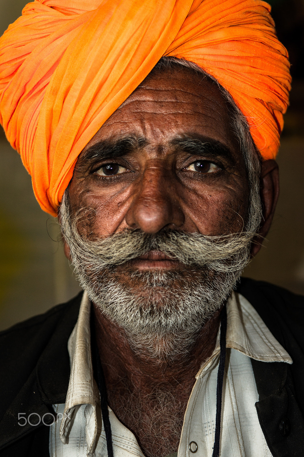 Sony Alpha DSLR-A550 sample photo. Mayor of the village photography