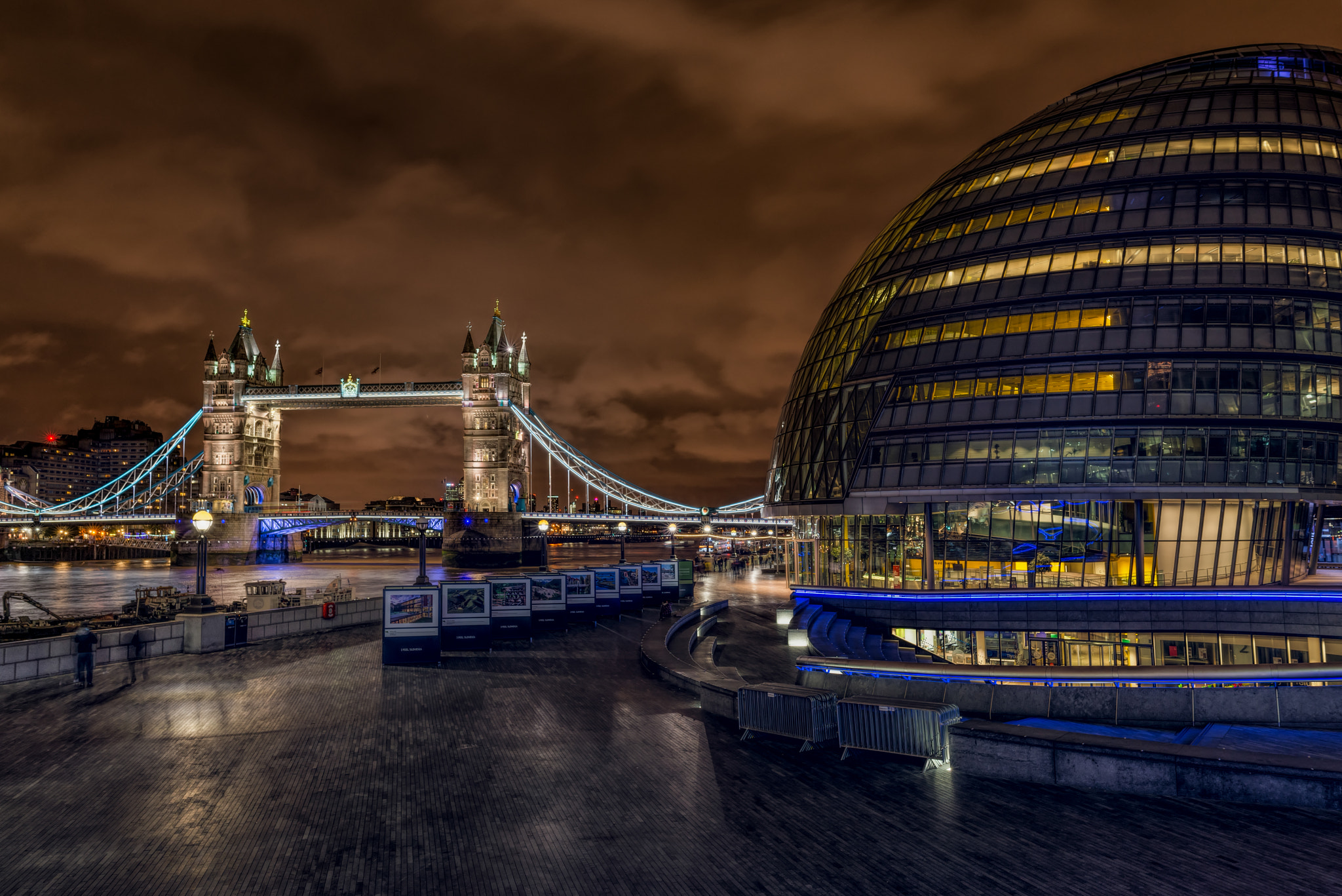 ZEISS Distagon T* 25mm F2 sample photo. Ones more tower bridge photography