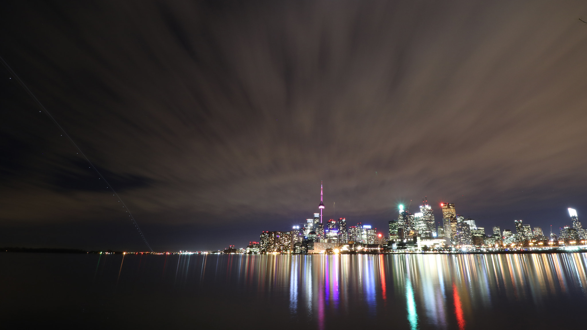 Canon EOS 760D (EOS Rebel T6s / EOS 8000D) sample photo. Skyline photography