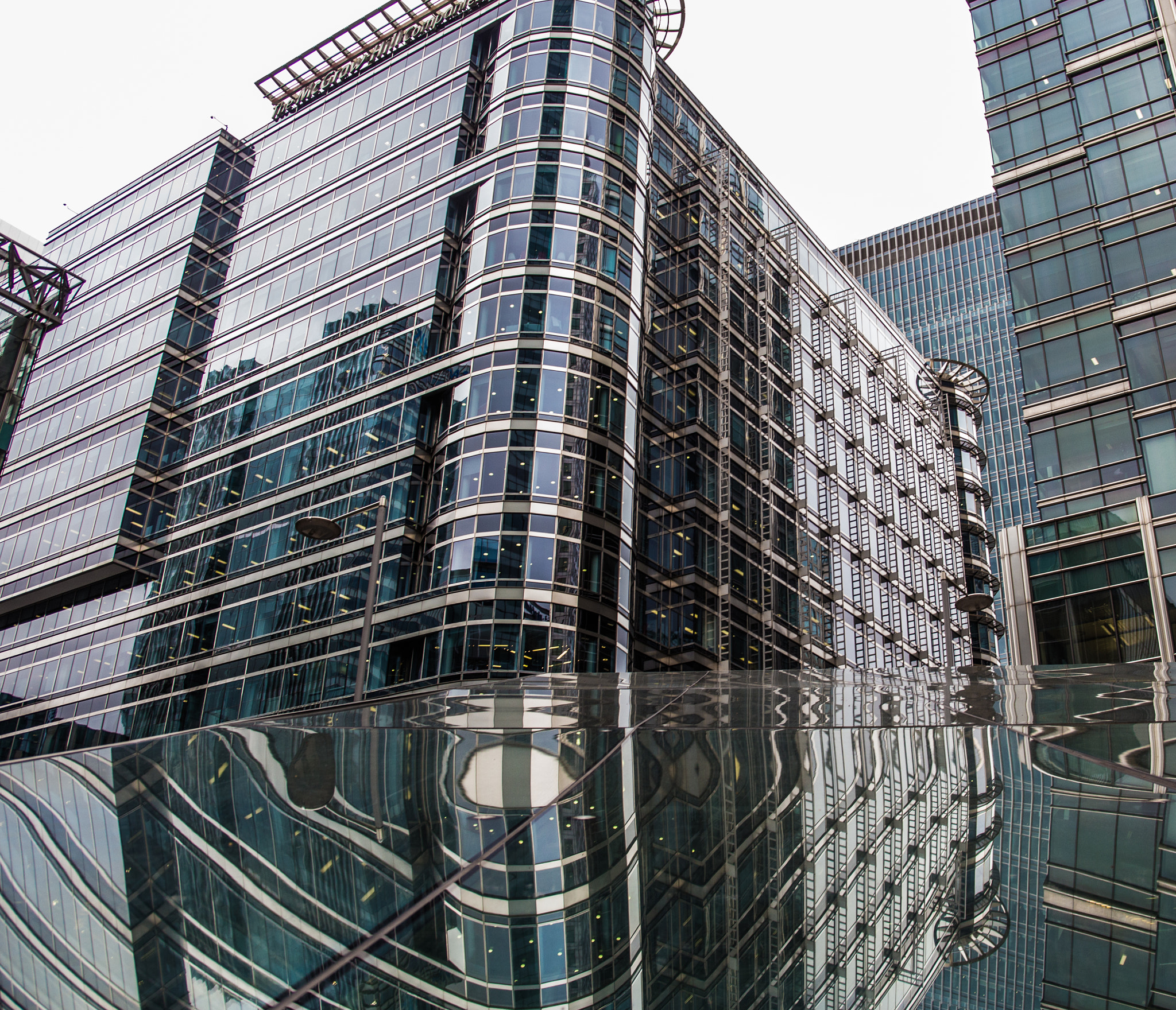 Canon EF 28-70mm f/3.5-4.5 sample photo. Canary wharf reflections photography