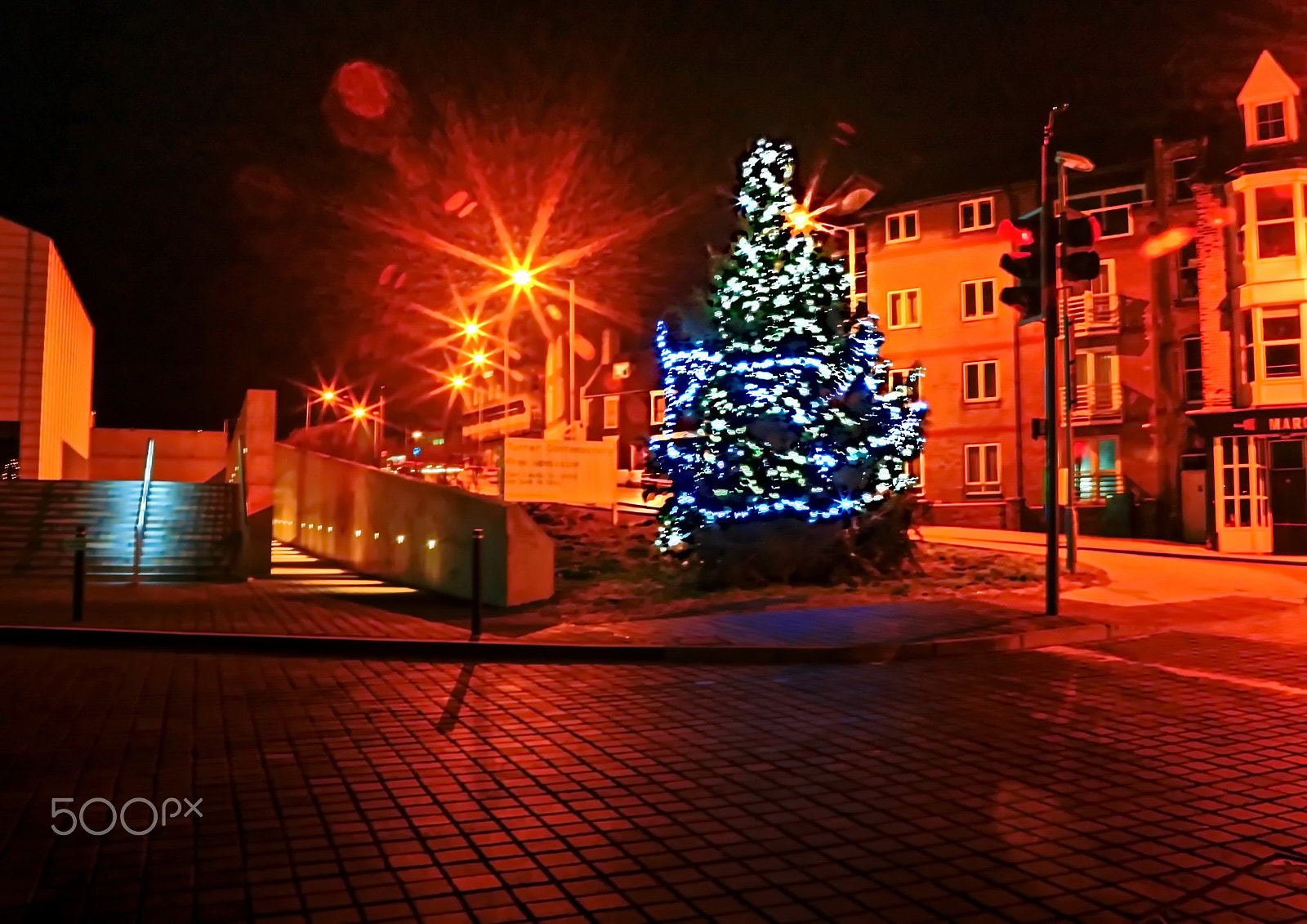 Soligor 19-35mm F3.5-4.5 sample photo. Christmas tree photography