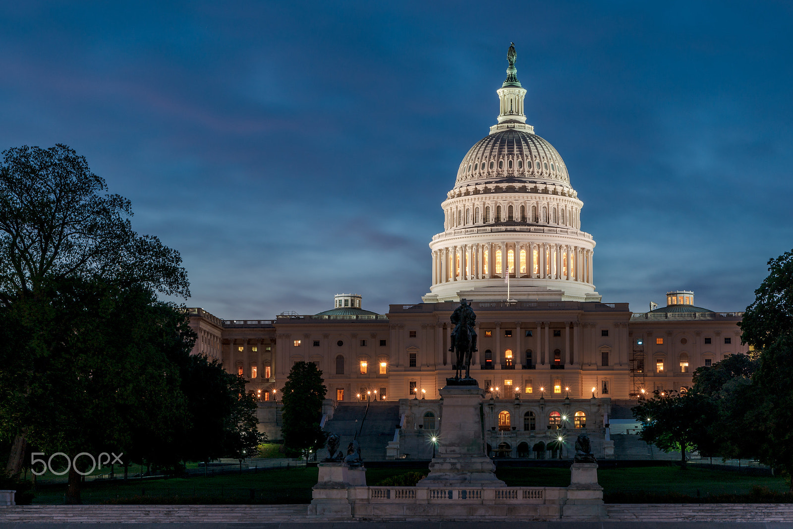 Sony Alpha DSLR-A850 + Sony 28-75mm F2.8 SAM sample photo. Capitol hill, washington dc, usa photography