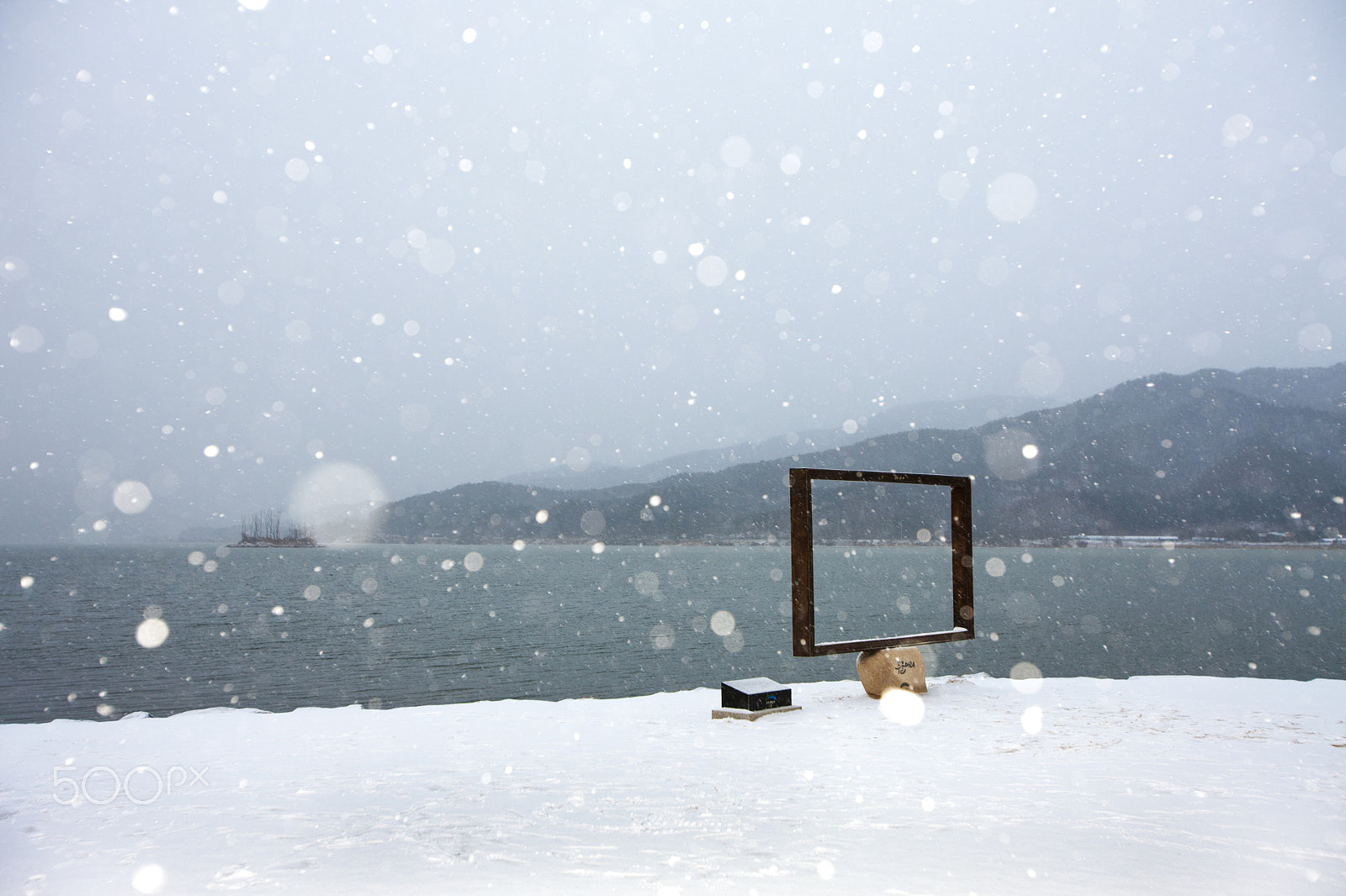 Canon EF 16-35mm F2.8L USM sample photo. White winter photography