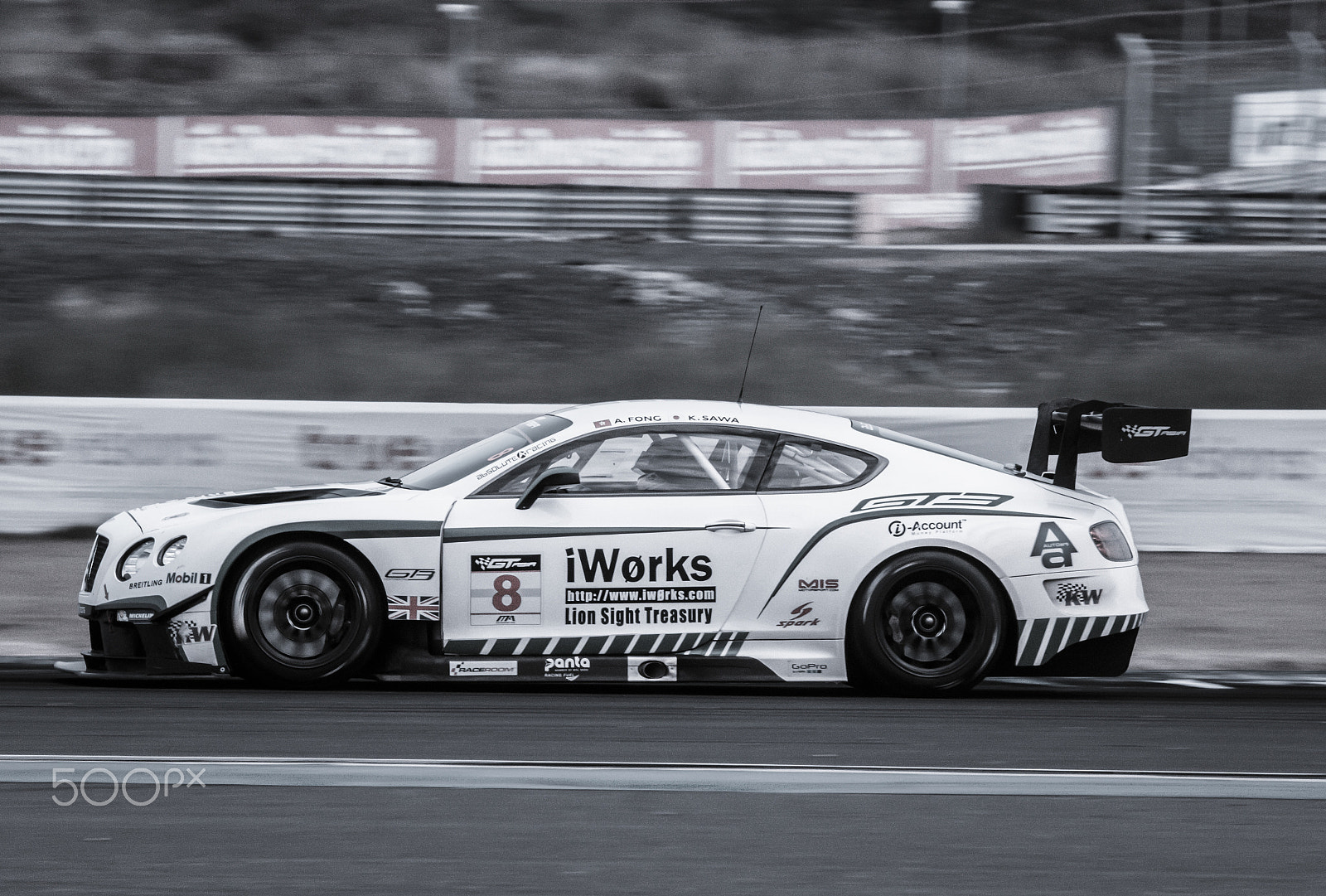 Canon EOS 70D + Canon EF 35-350mm F3.5-5.6L USM sample photo. Bentley continental gt3 of absolute racing team photography