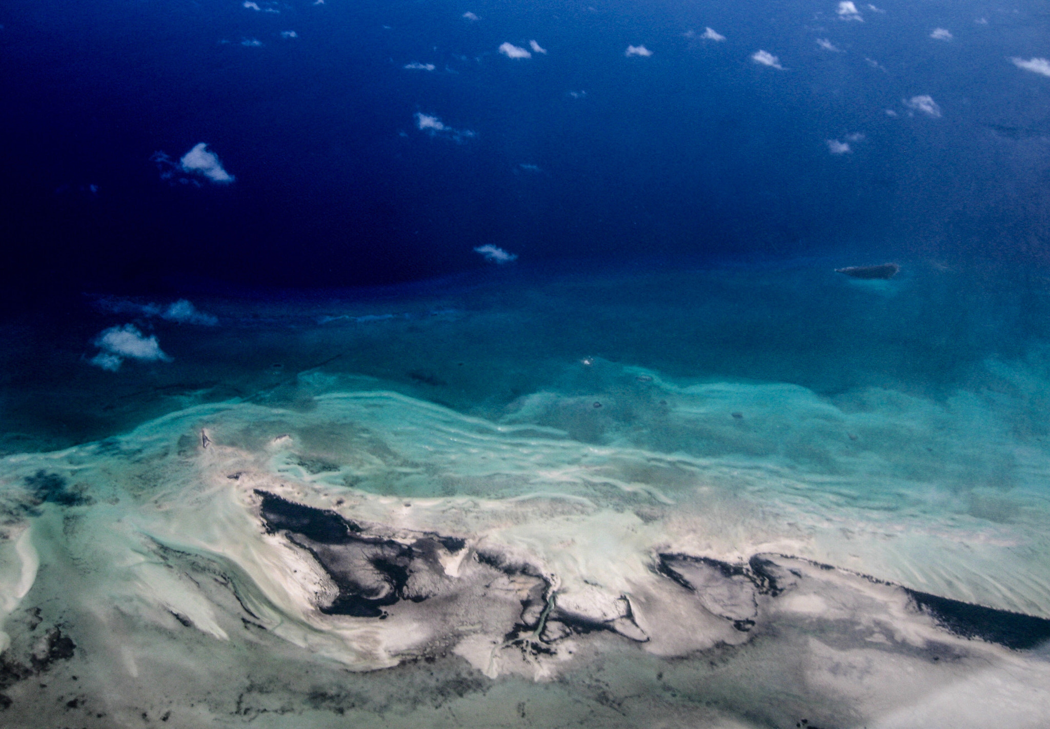 Canon POWERSHOT SD950 IS sample photo. Flying over exuma bahamas photography
