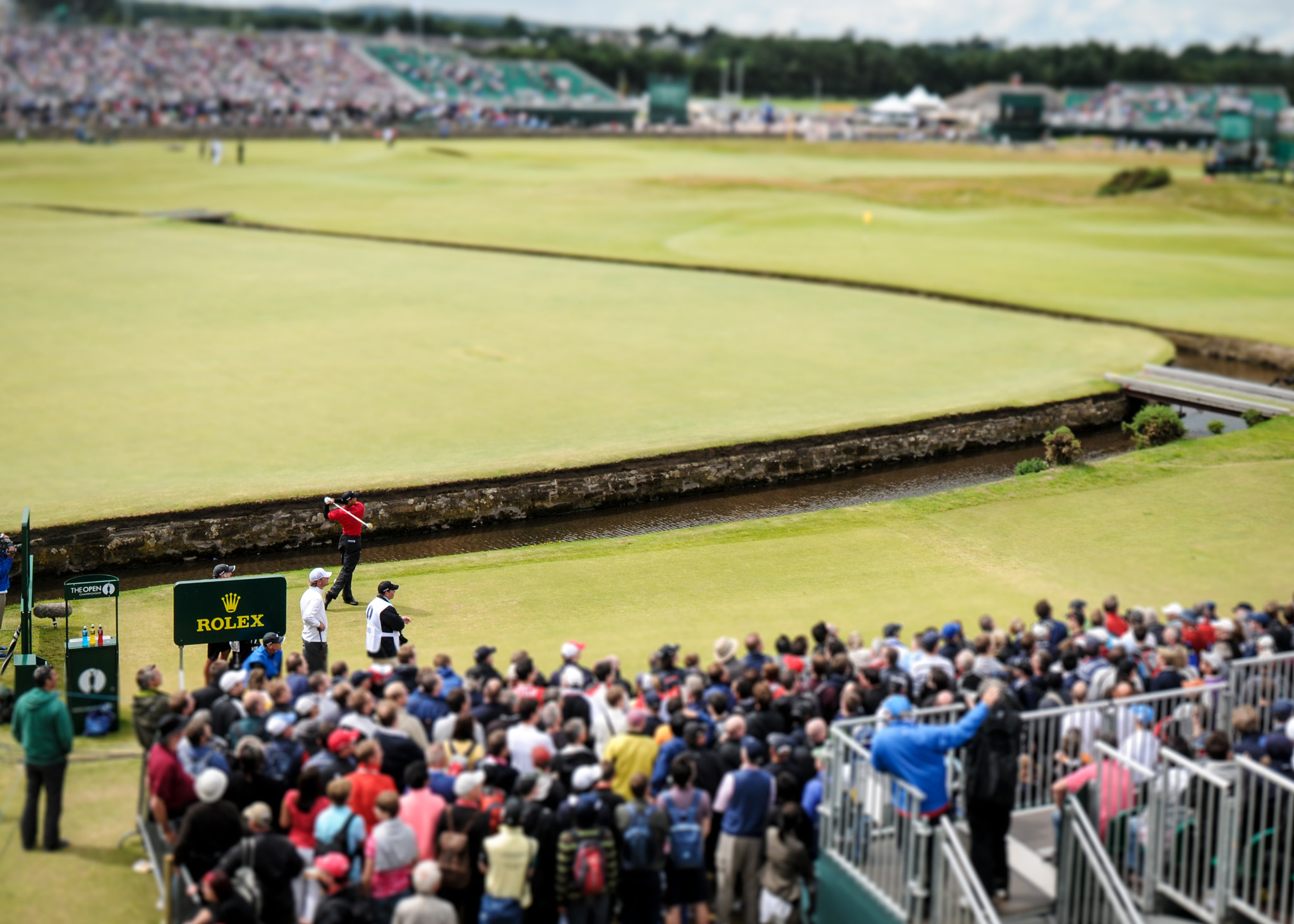 Nikon D300S + Nikon PC-E Nikkor 24mm F3.5D ED Tilt-Shift sample photo. Tiger st andrews photography