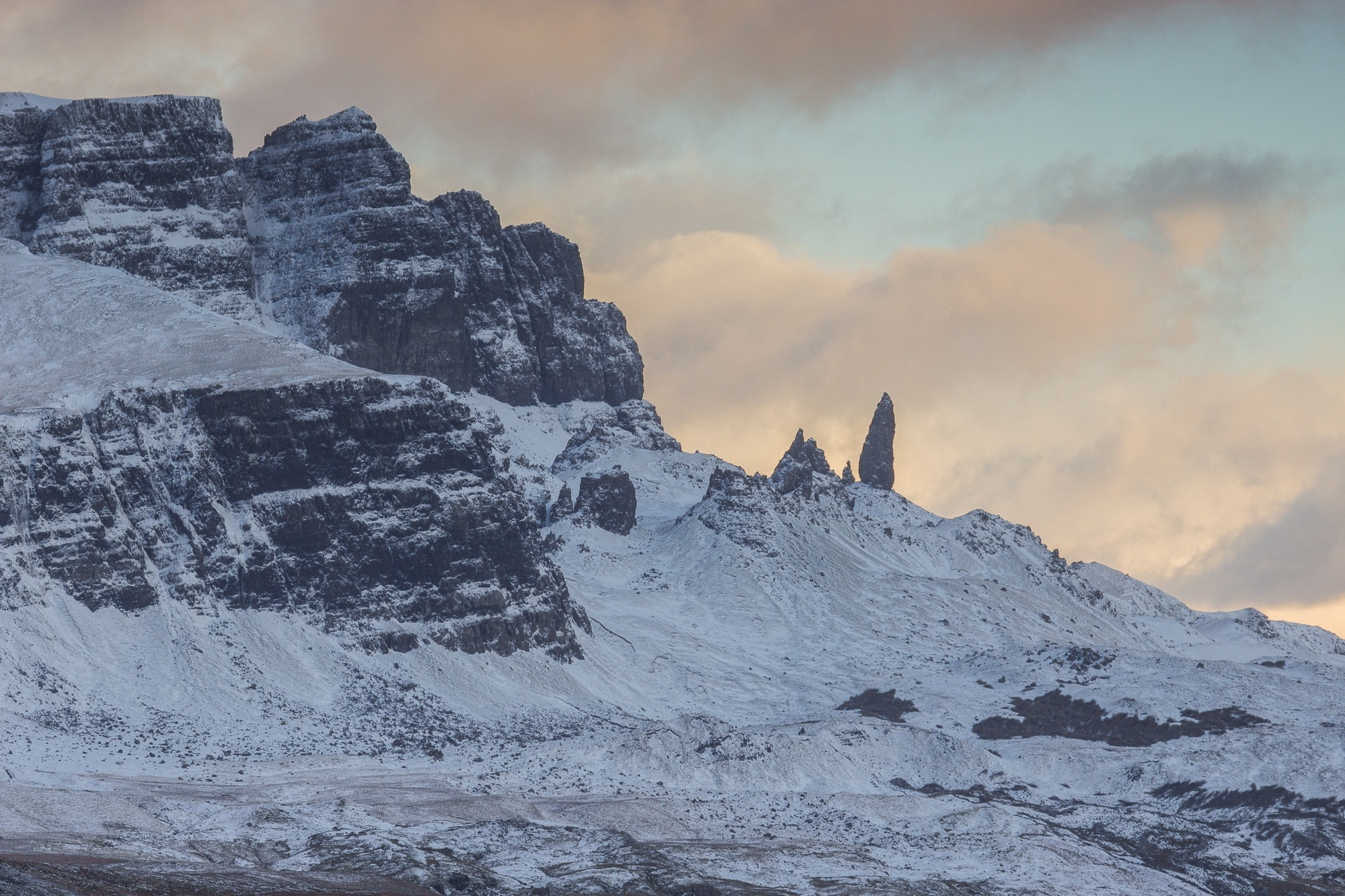 Sigma 70-200mm F2.8 EX DG OS HSM sample photo. Skye photography