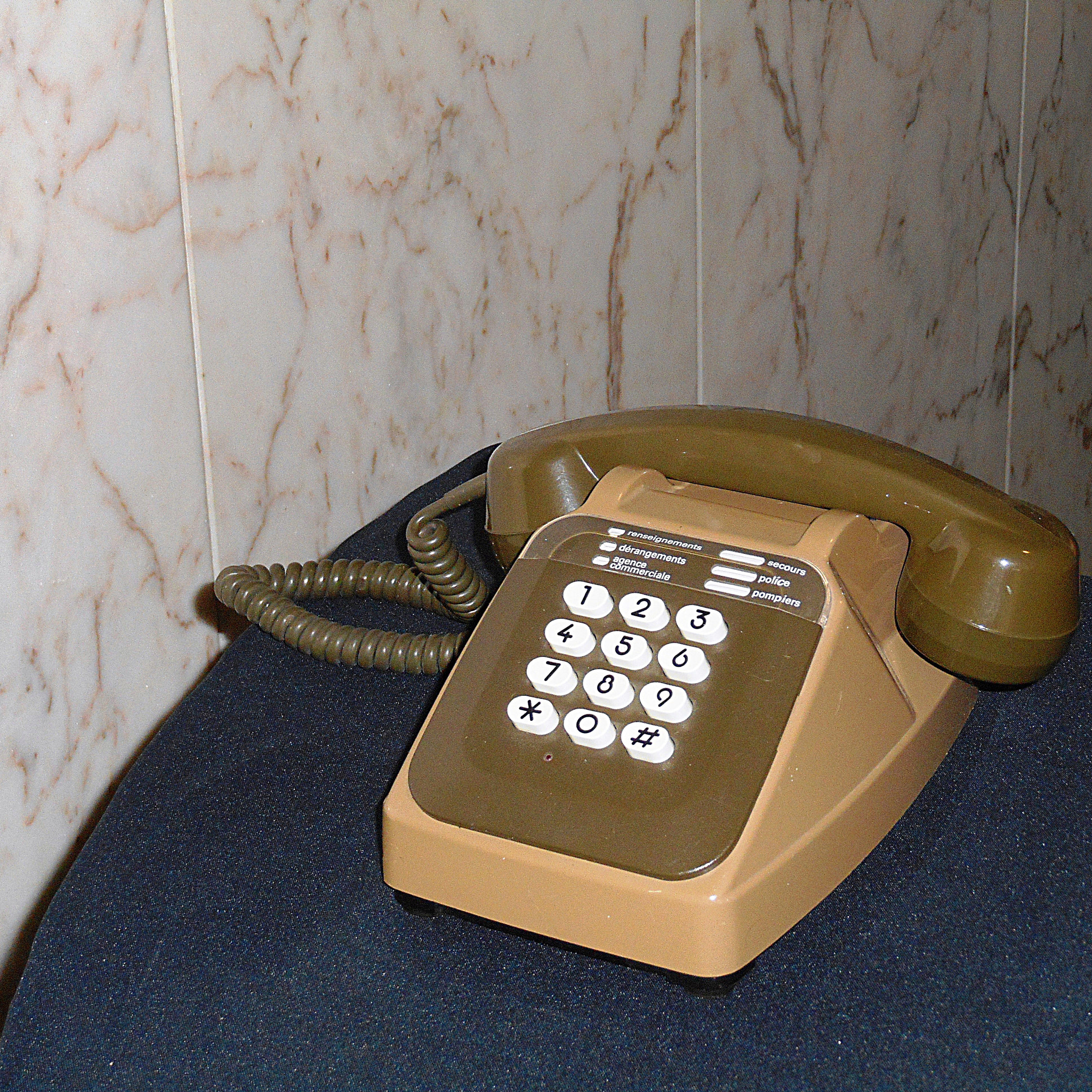 Nikon COOLPIX S6700 sample photo. Old telephone photography