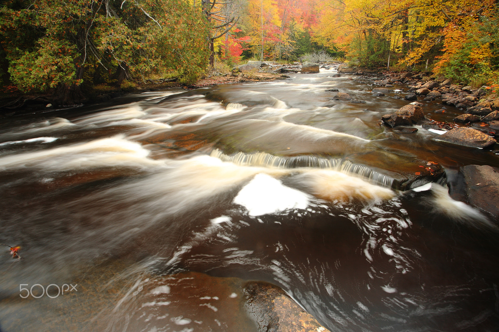 Canon EOS 5D + Canon EF 17-40mm F4L USM sample photo. Copper rock rapids, ny (autumn) photography