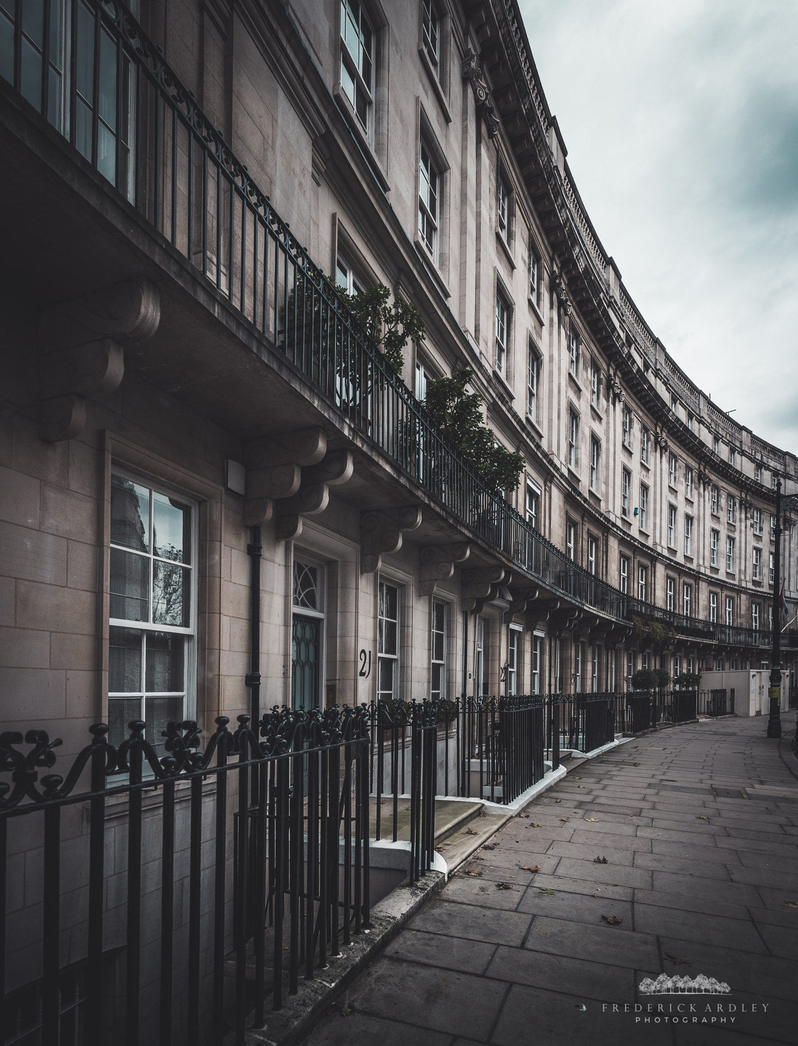 Sigma 24-35mm F2 DG HSM Art sample photo. Wilton crescent photography